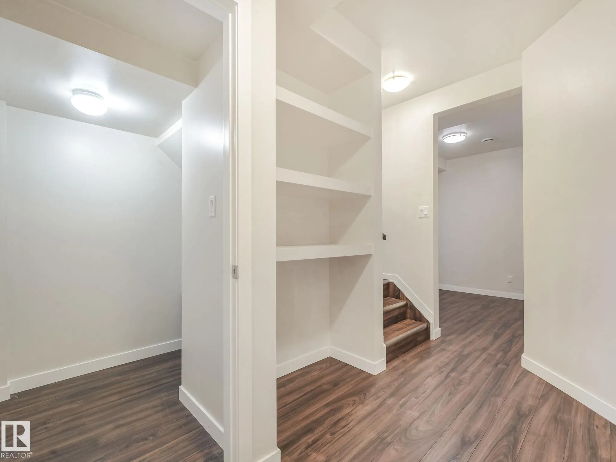 2928 ANDERSON Crest