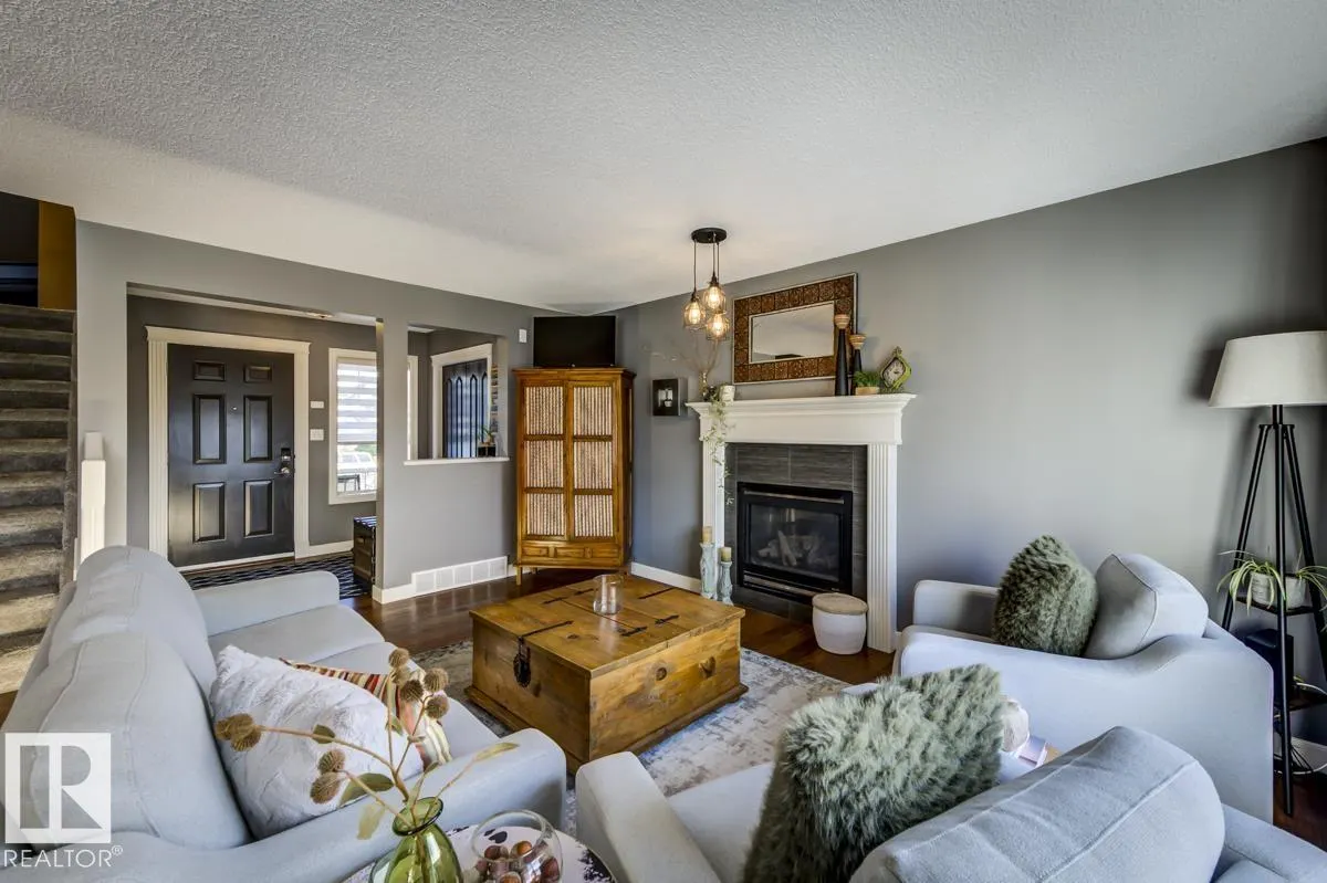 137 HIGHGROVE Crescent