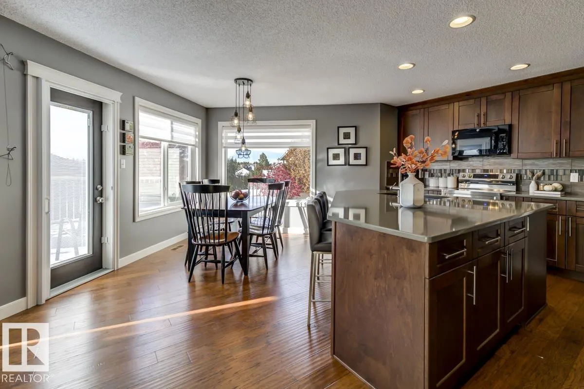 137 HIGHGROVE Crescent