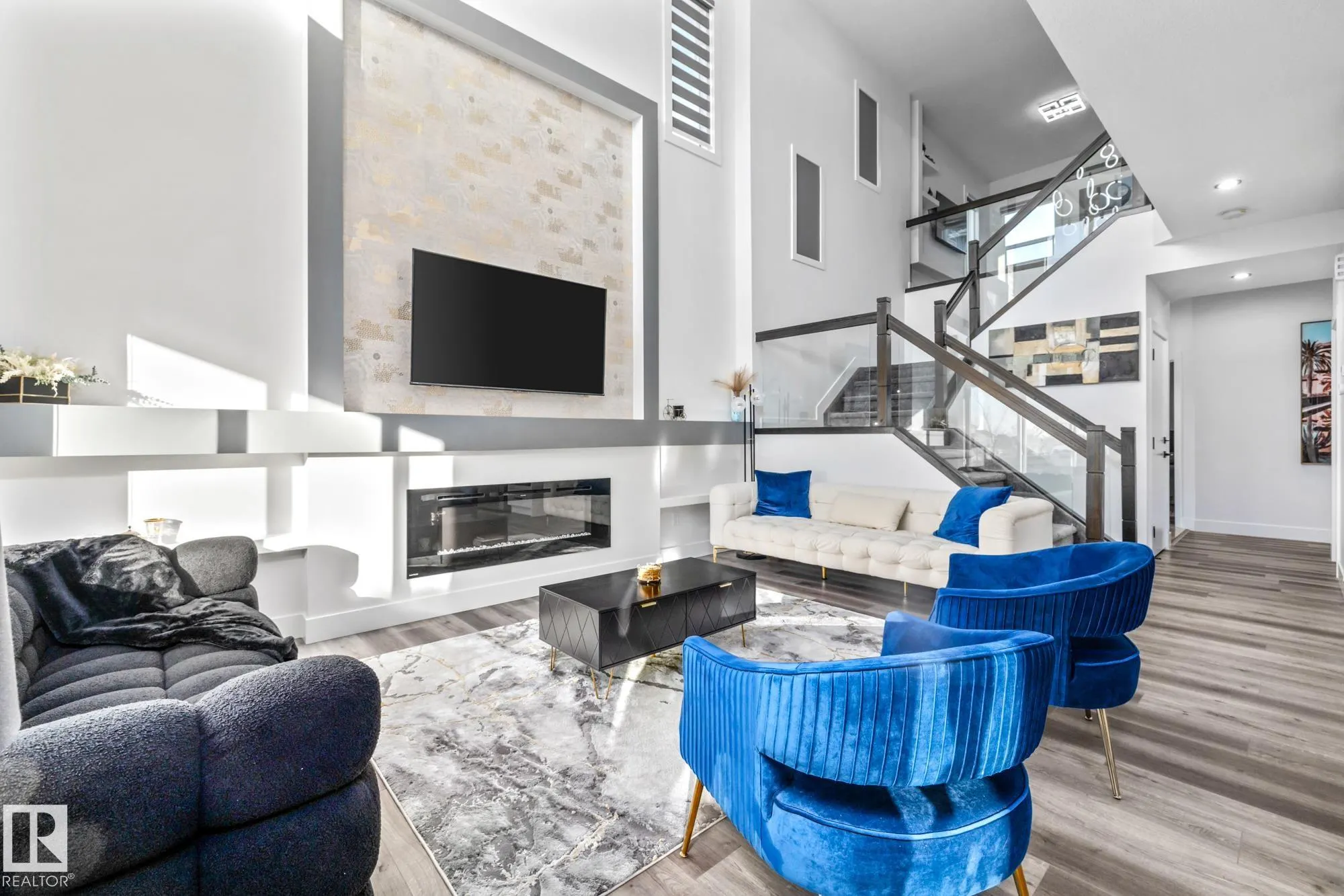 5304 KIMBALL Place