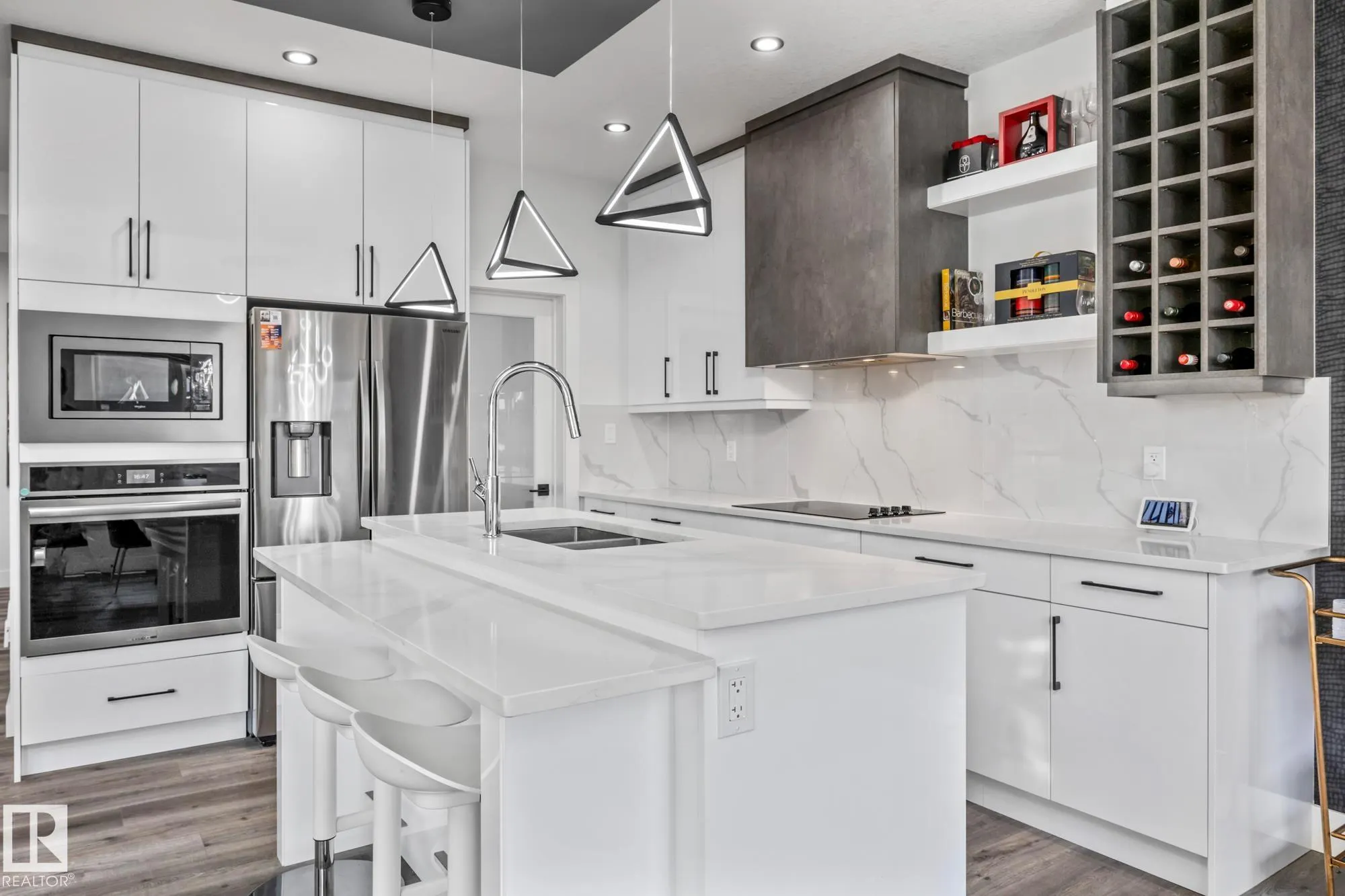 5304 KIMBALL Place