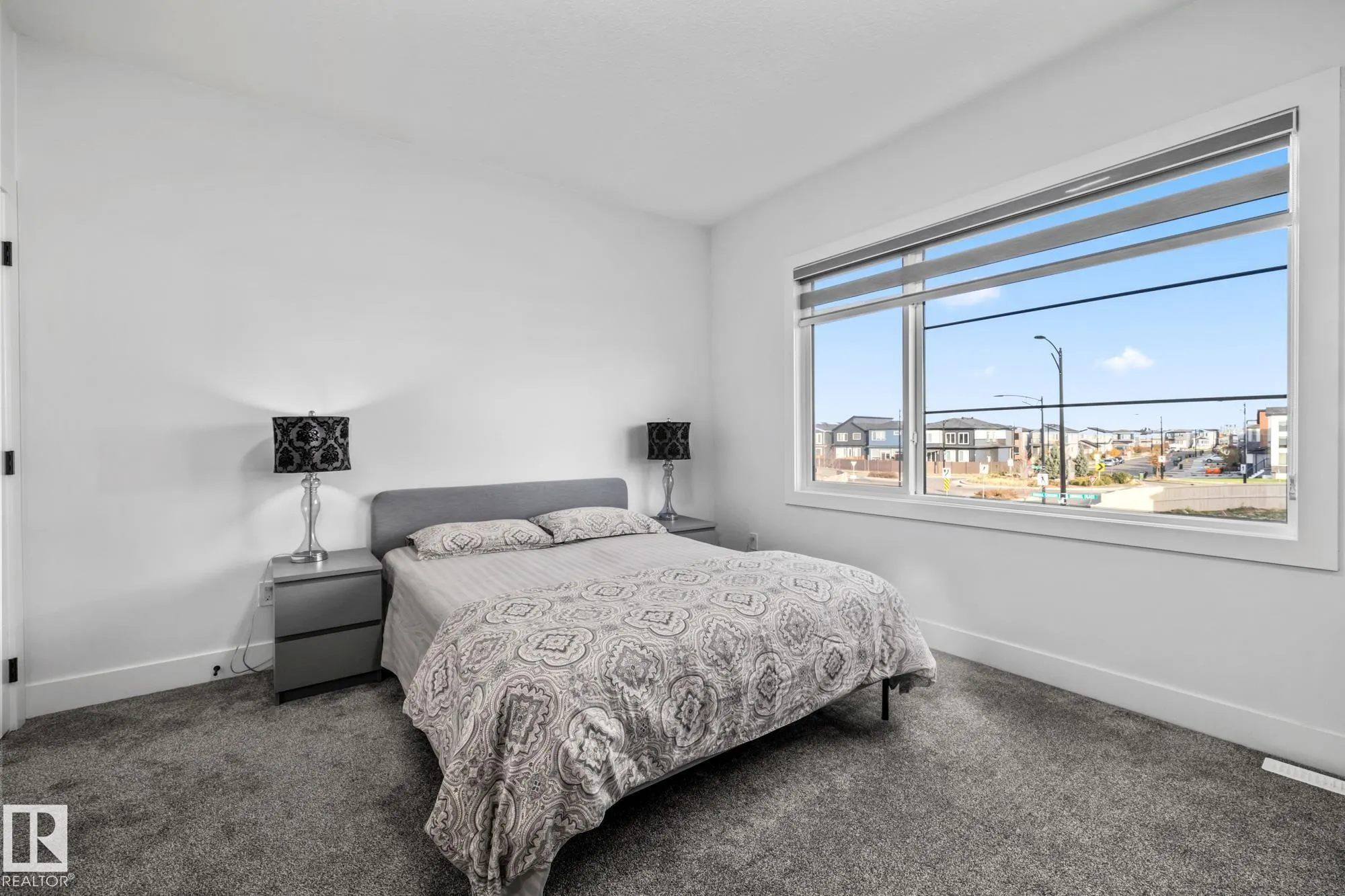 5304 KIMBALL Place