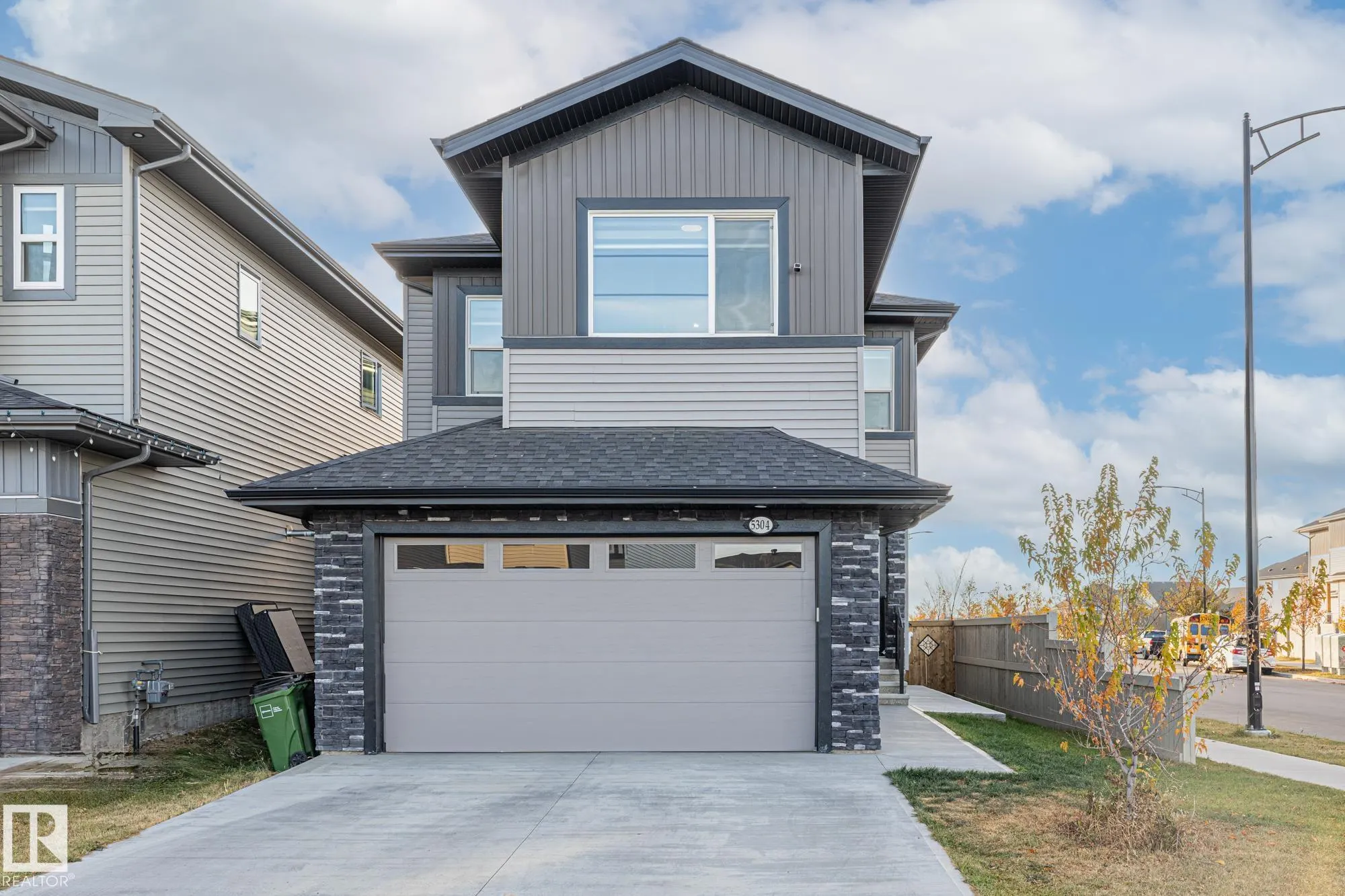 5304 KIMBALL Place