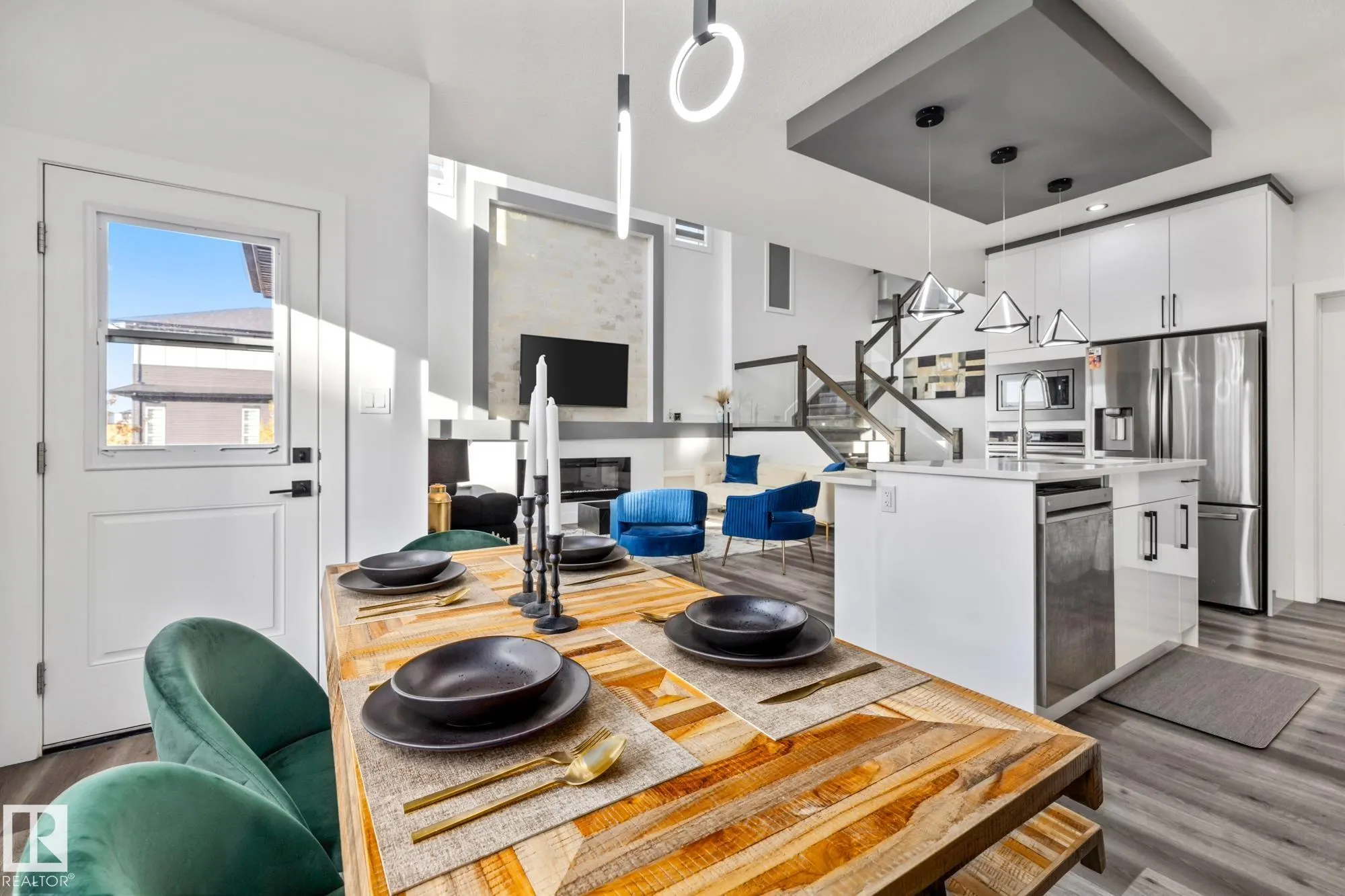 5304 KIMBALL Place