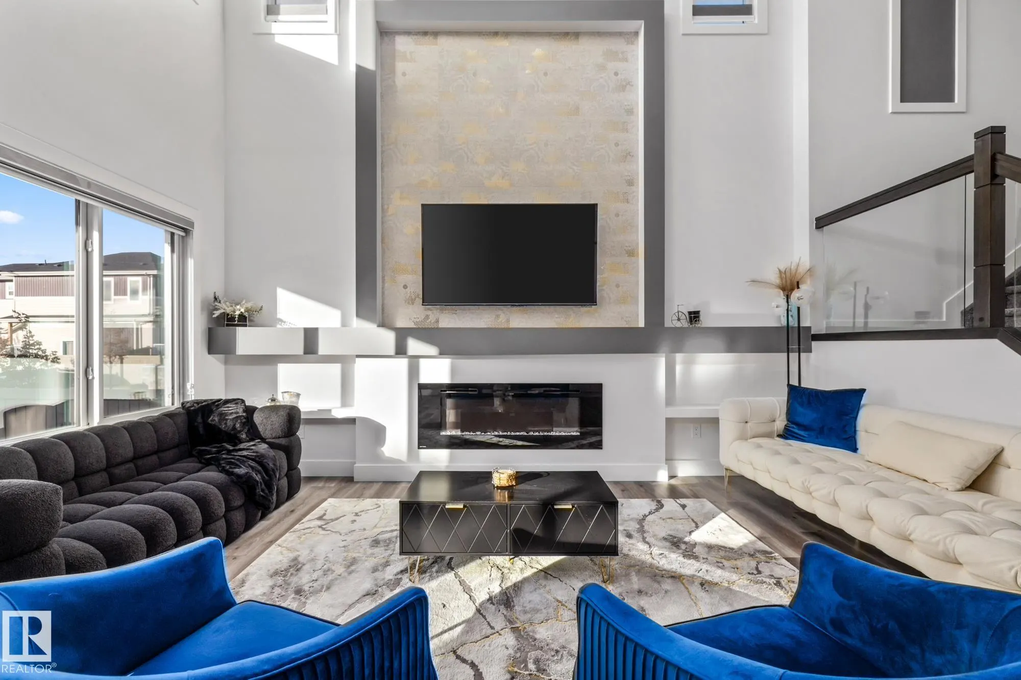 5304 KIMBALL Place