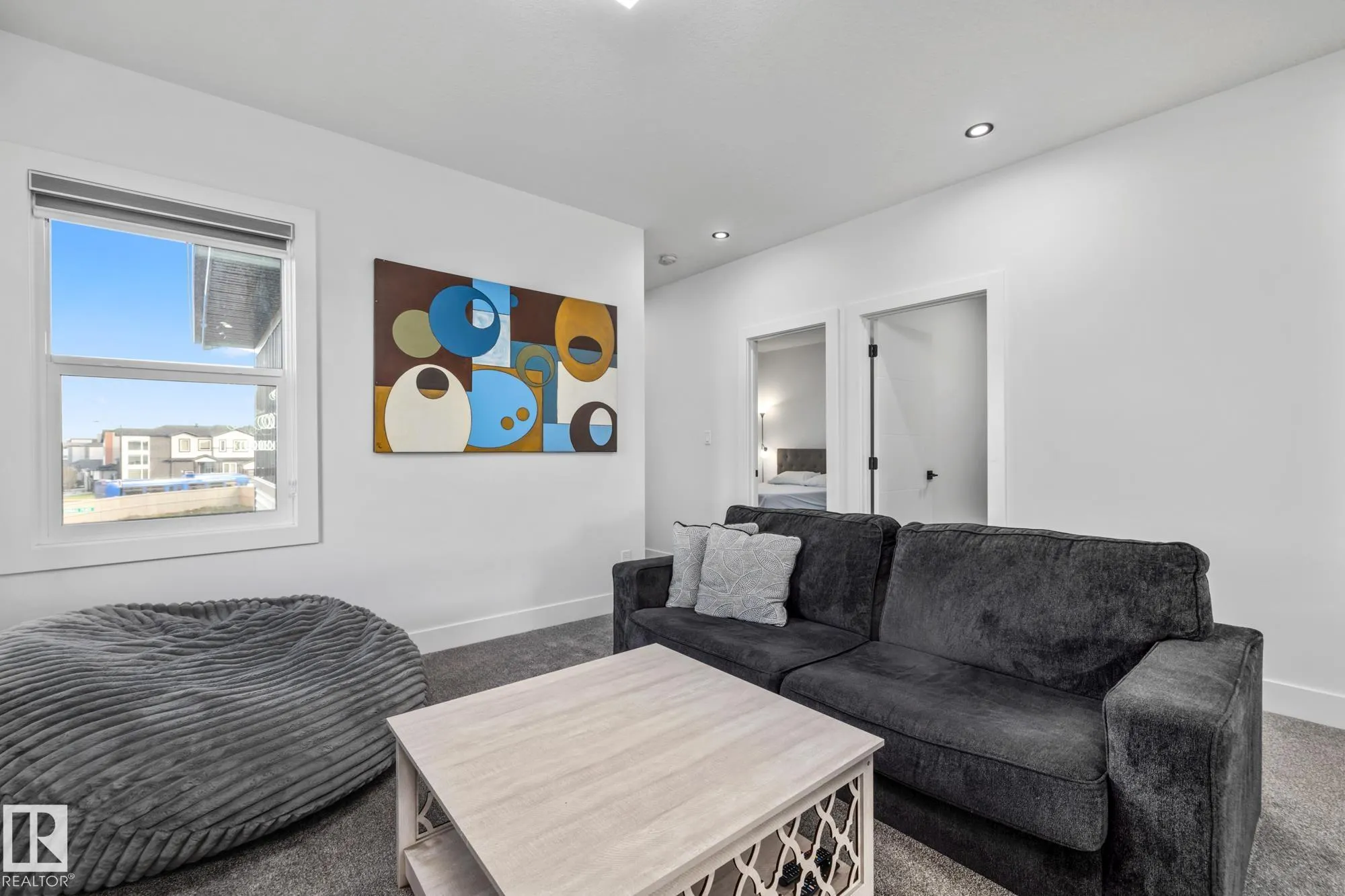 5304 KIMBALL Place