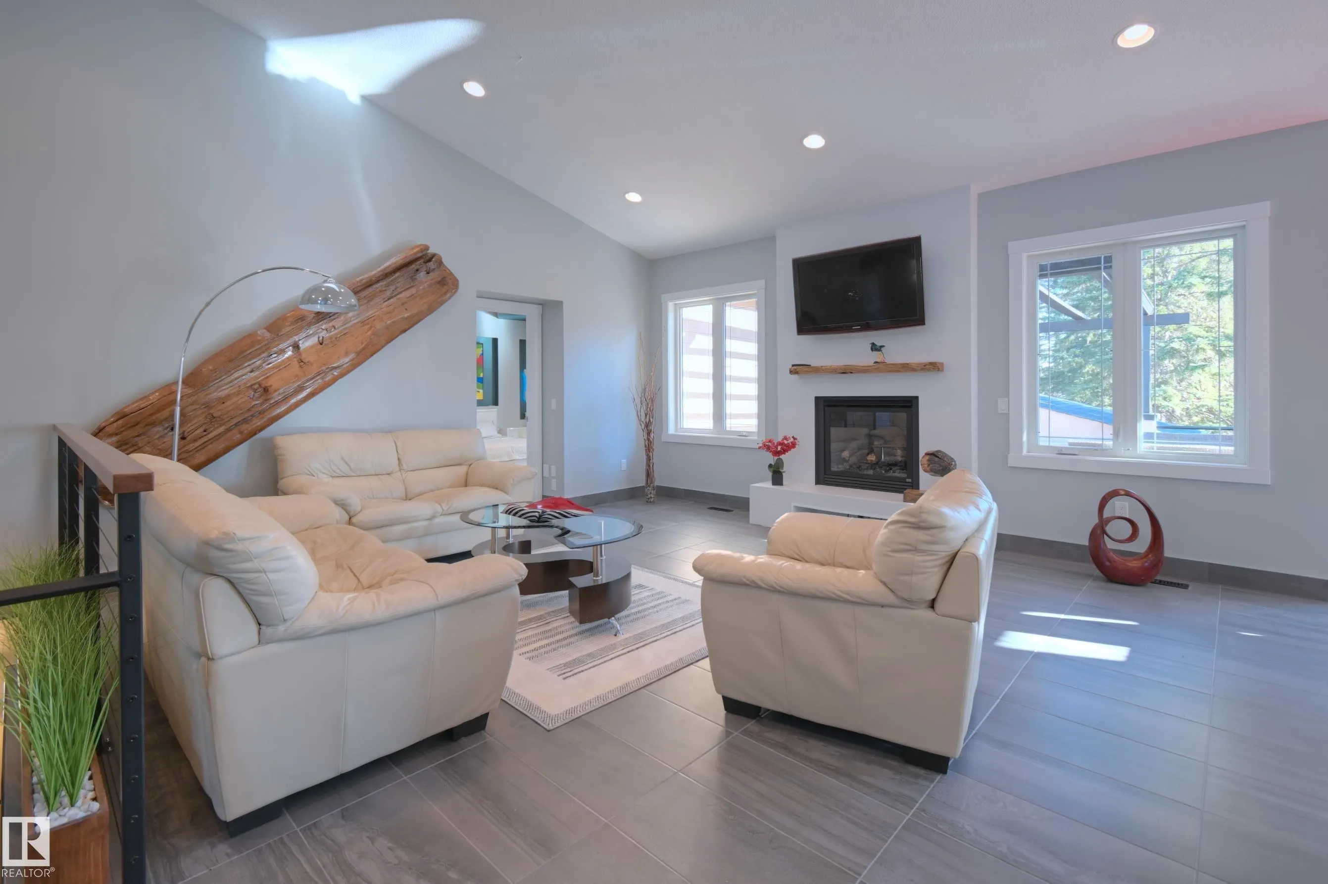 53305 RGE ROAD 273