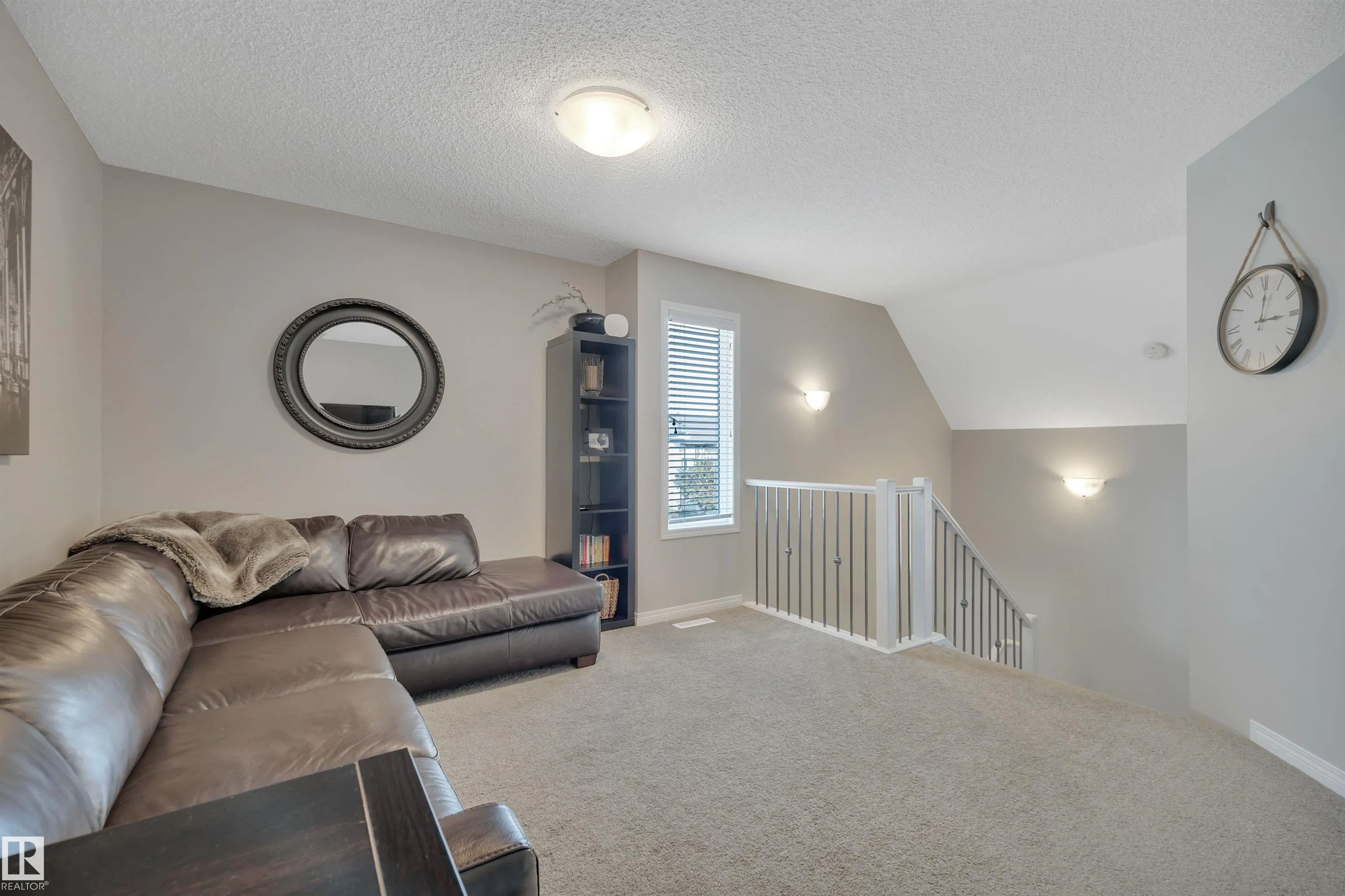 2714 COUGHLAN GREEN