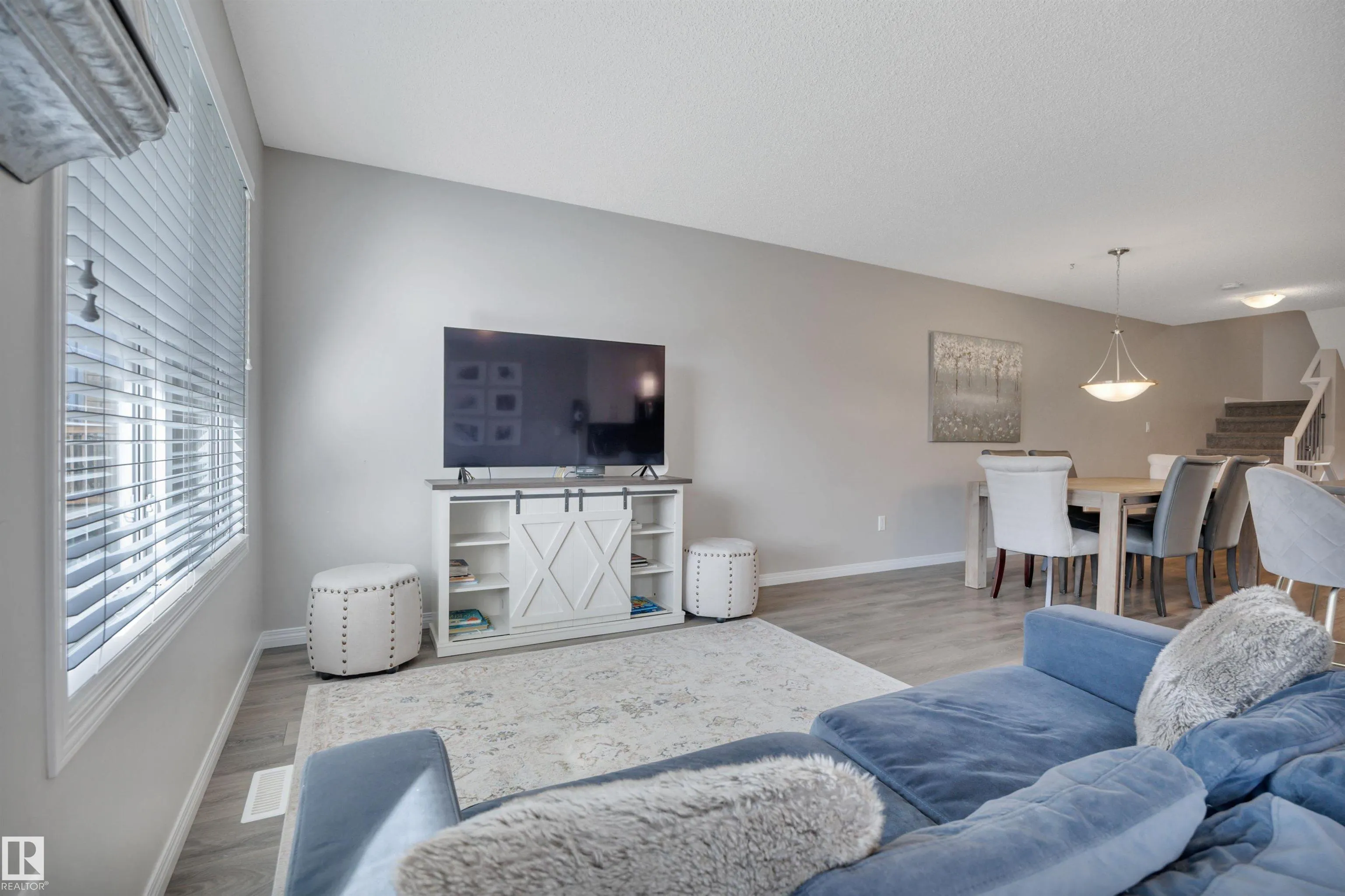 2714 COUGHLAN GREEN
