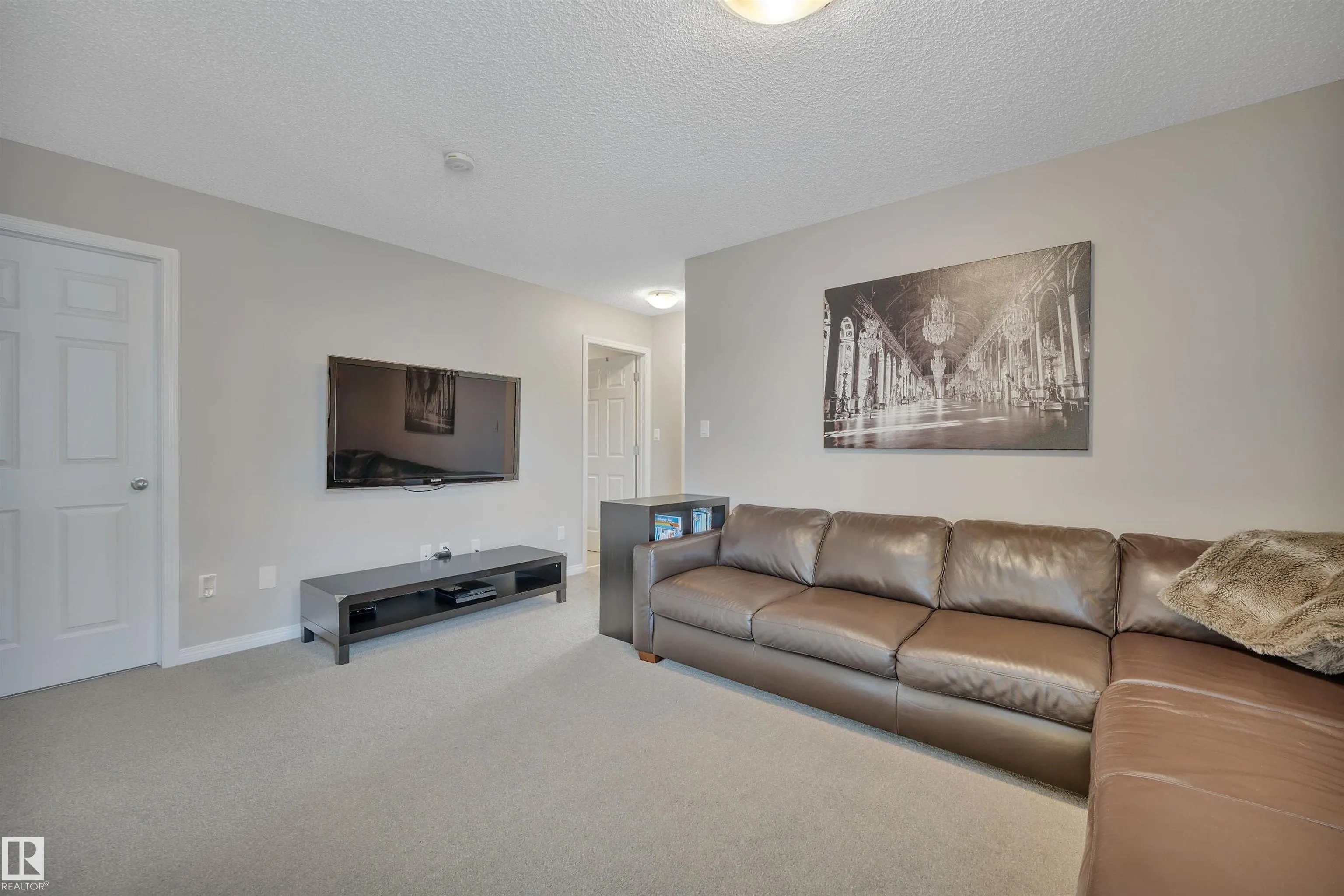 2714 COUGHLAN GREEN