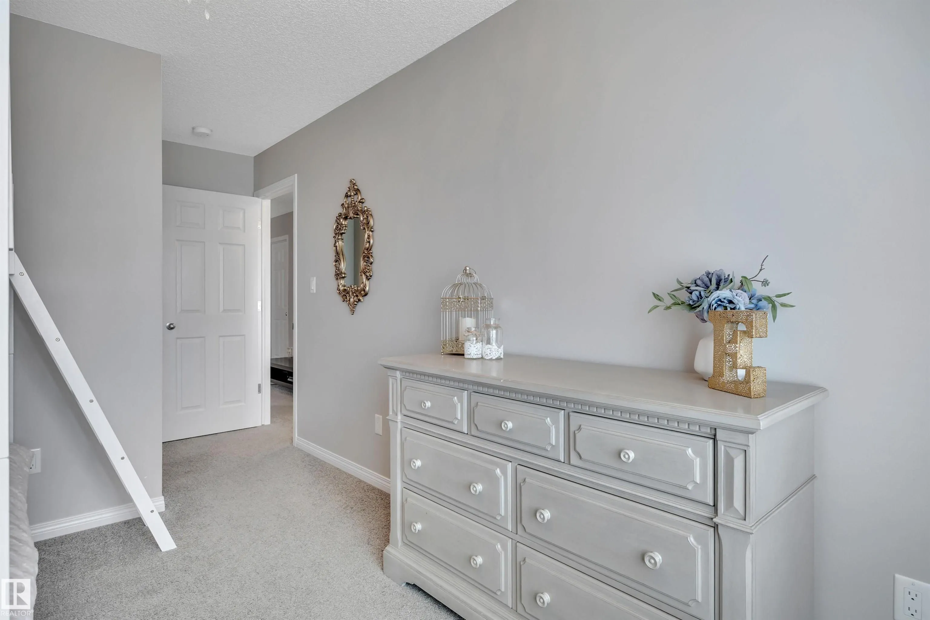 2714 COUGHLAN GREEN
