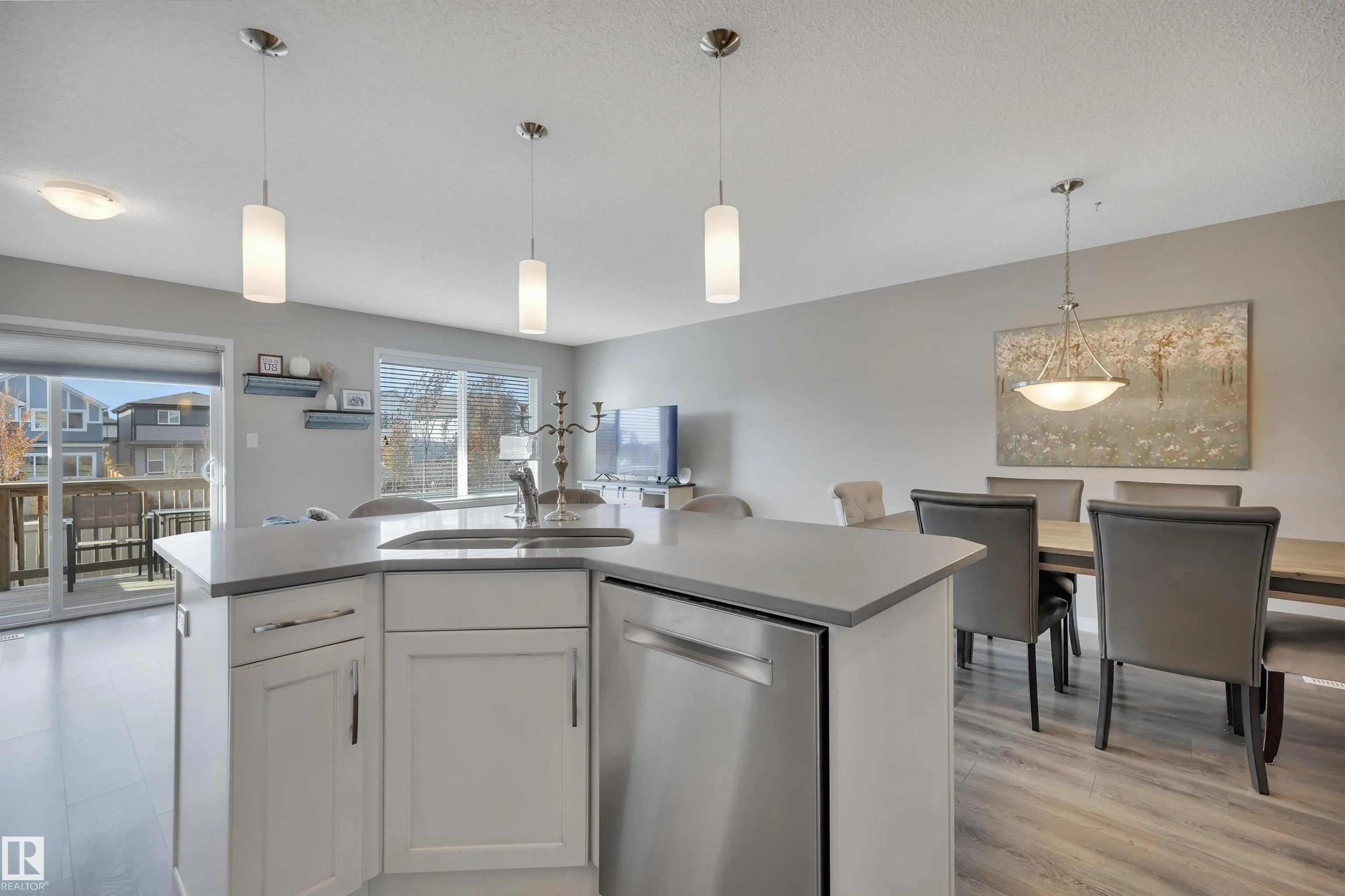 2714 COUGHLAN GREEN