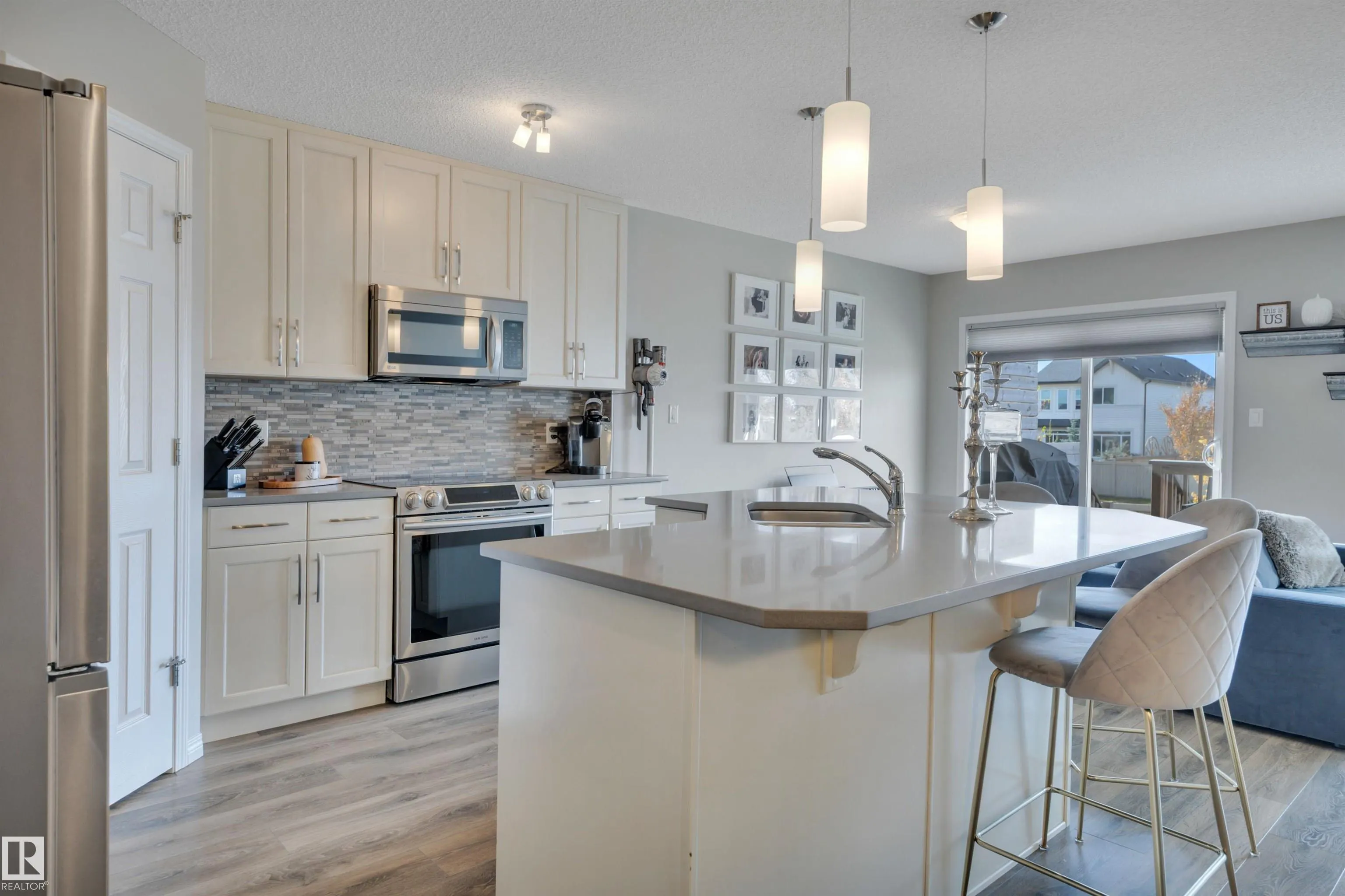 2714 COUGHLAN GREEN