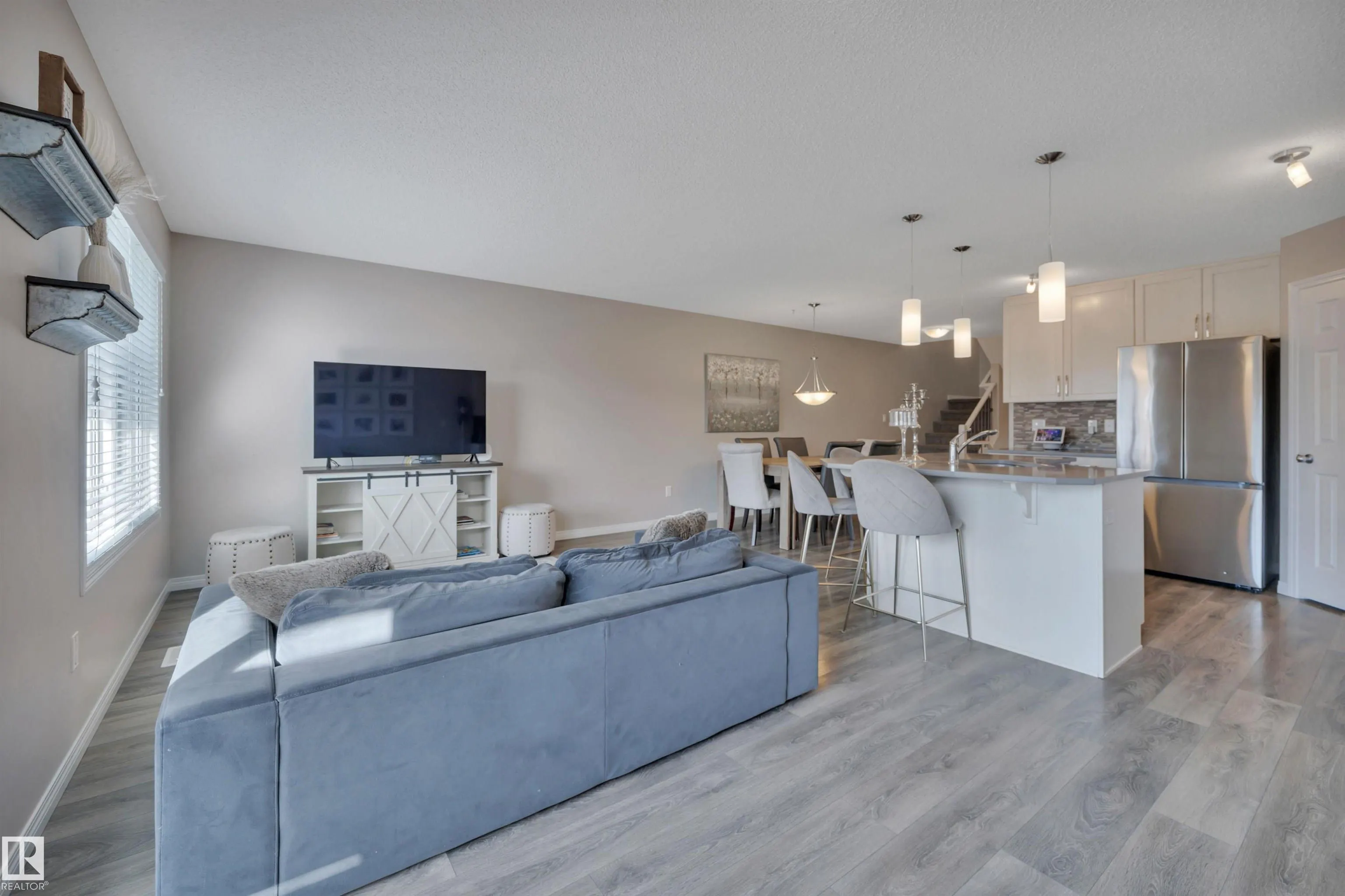 2714 COUGHLAN GREEN
