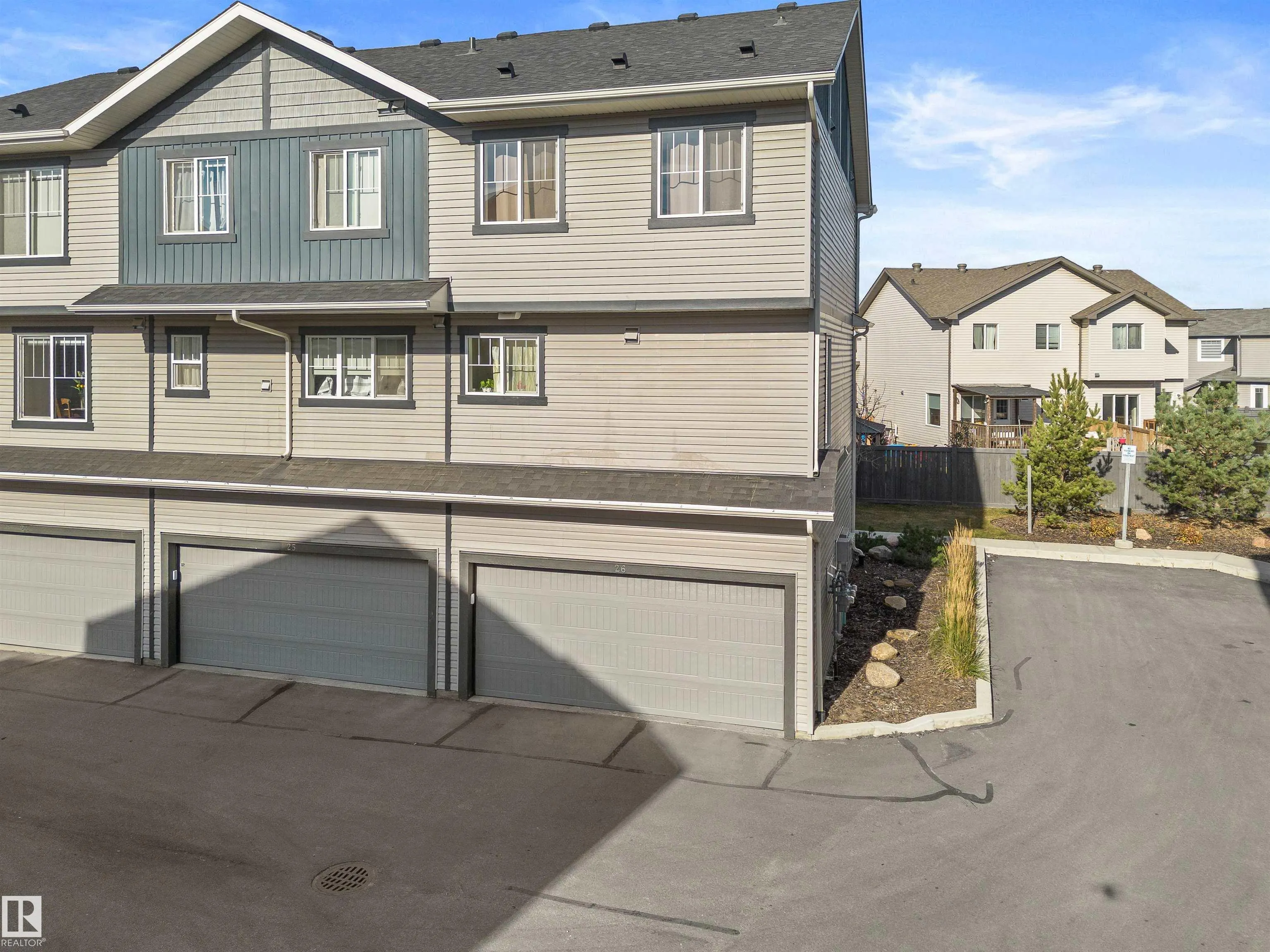 165 CY BECKER Boulevard