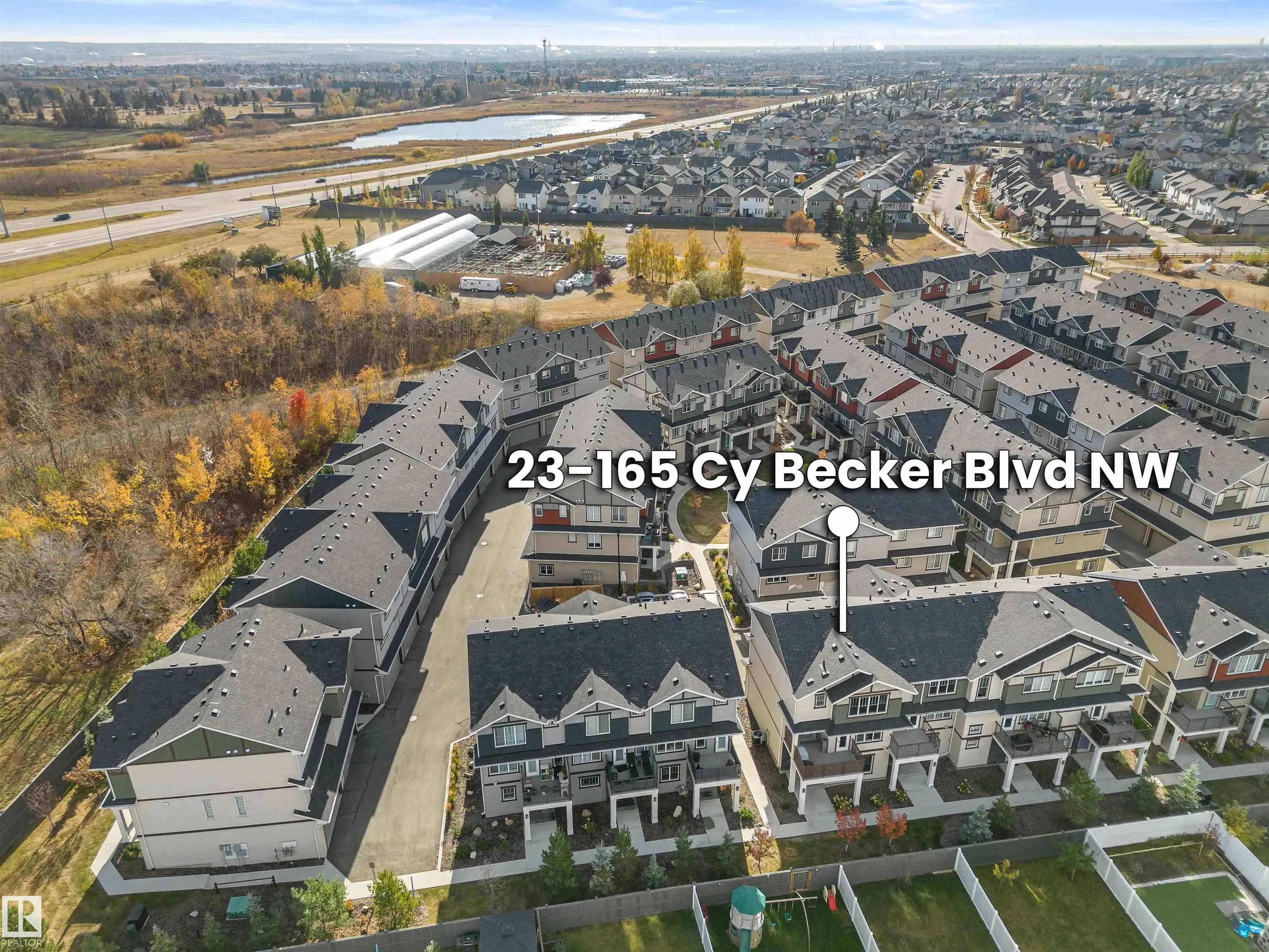 165 CY BECKER Boulevard