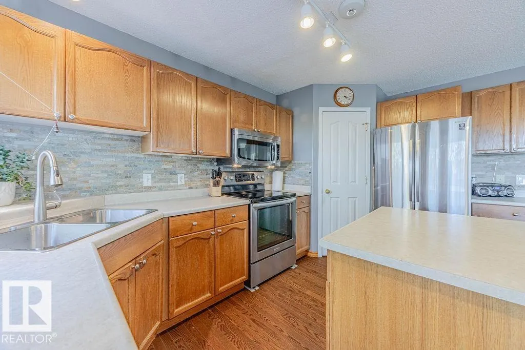 9 DONNELY Terrace