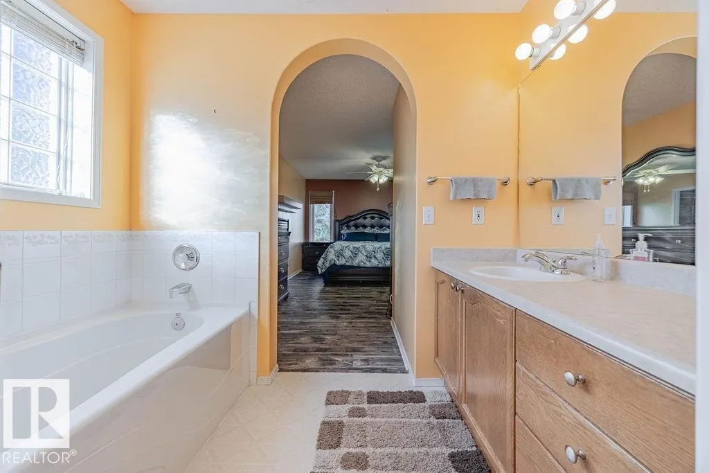 9 DONNELY Terrace