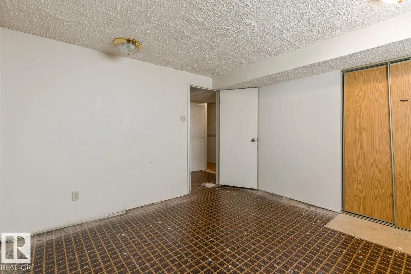 789 ALDER Avenue