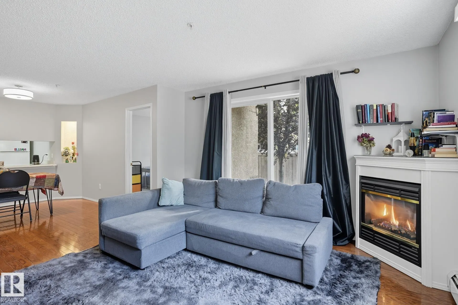 17447 98A Ave