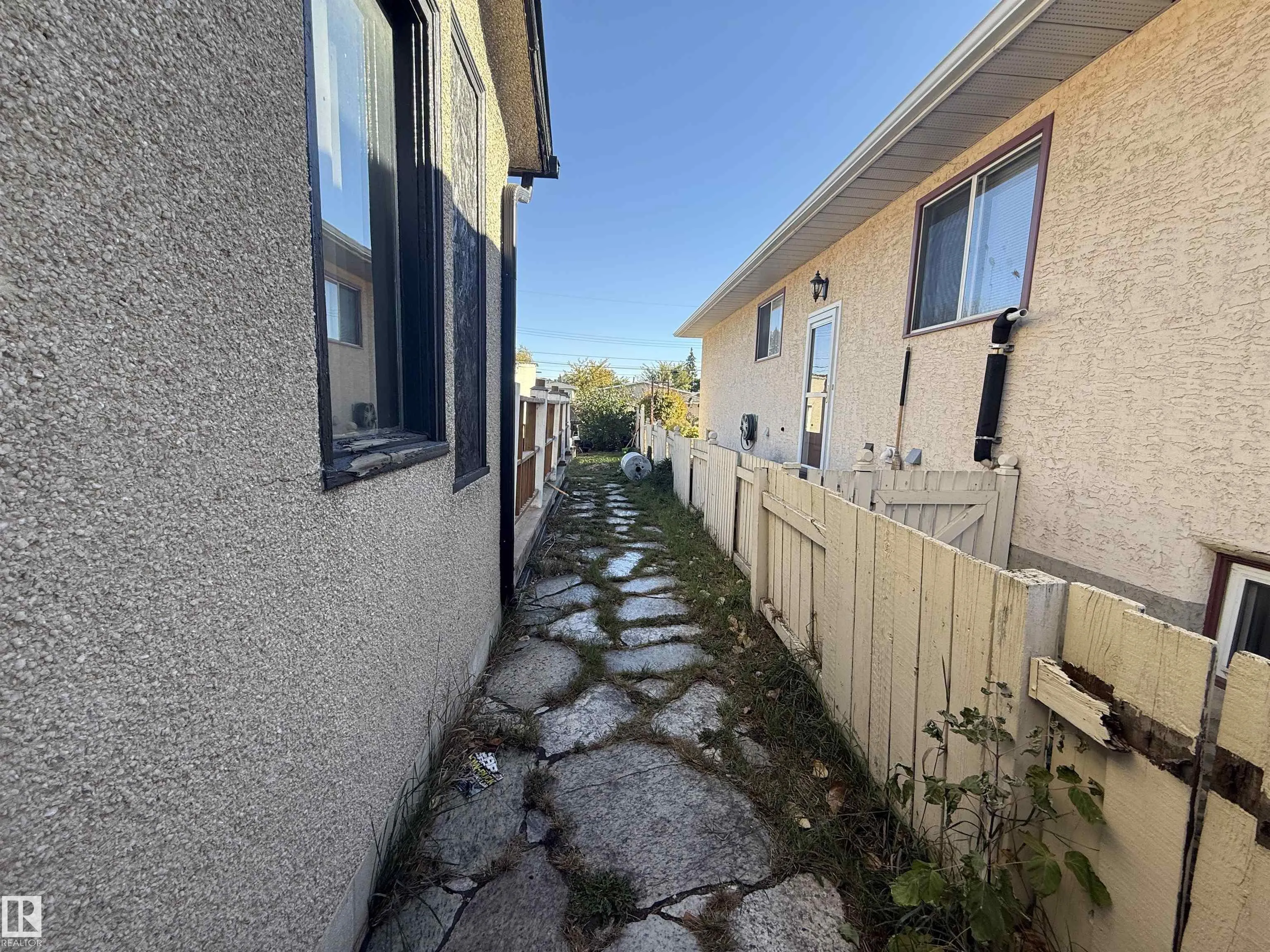 12749 85 Street