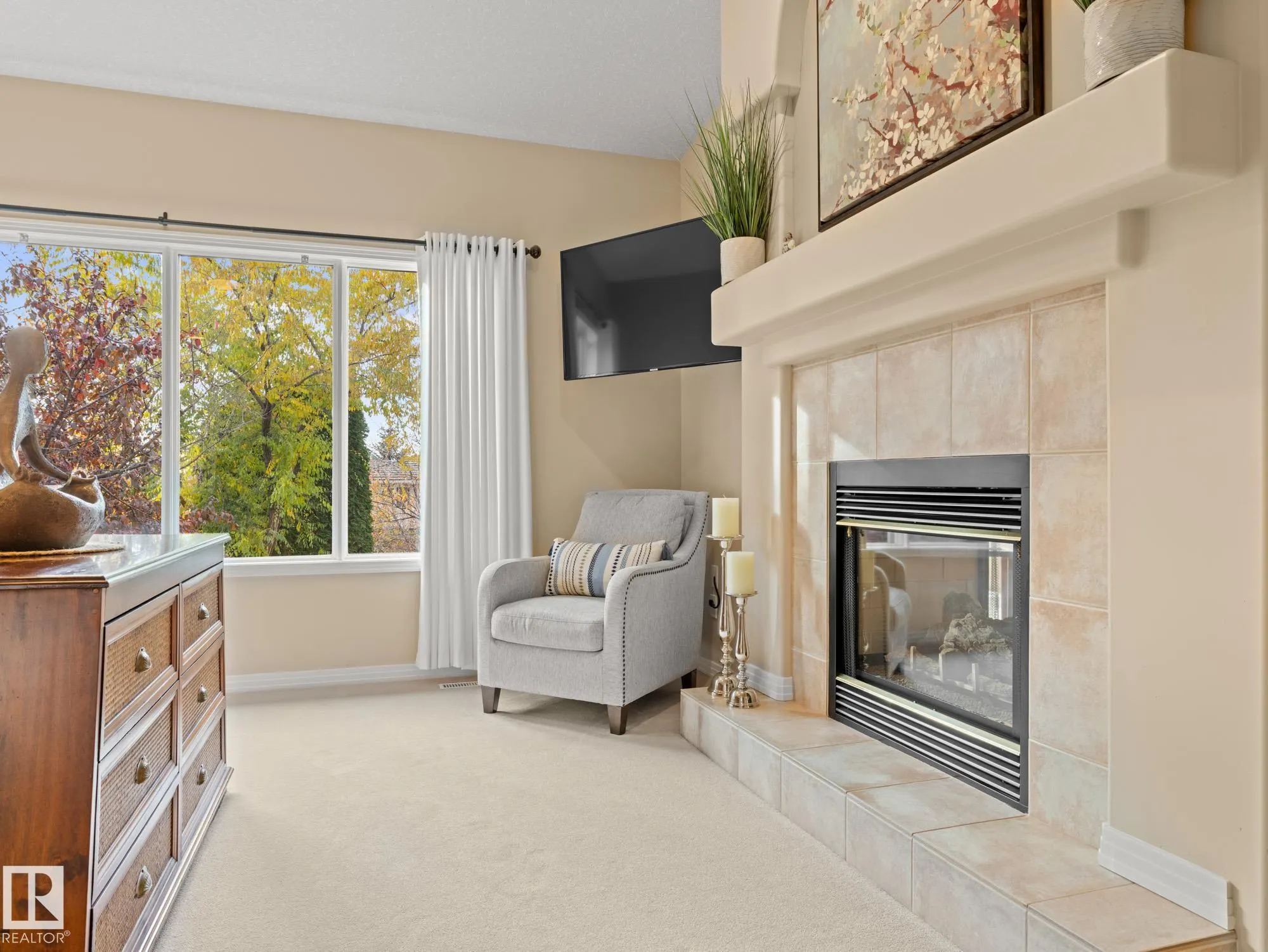 30 KINGSBURY Crescent