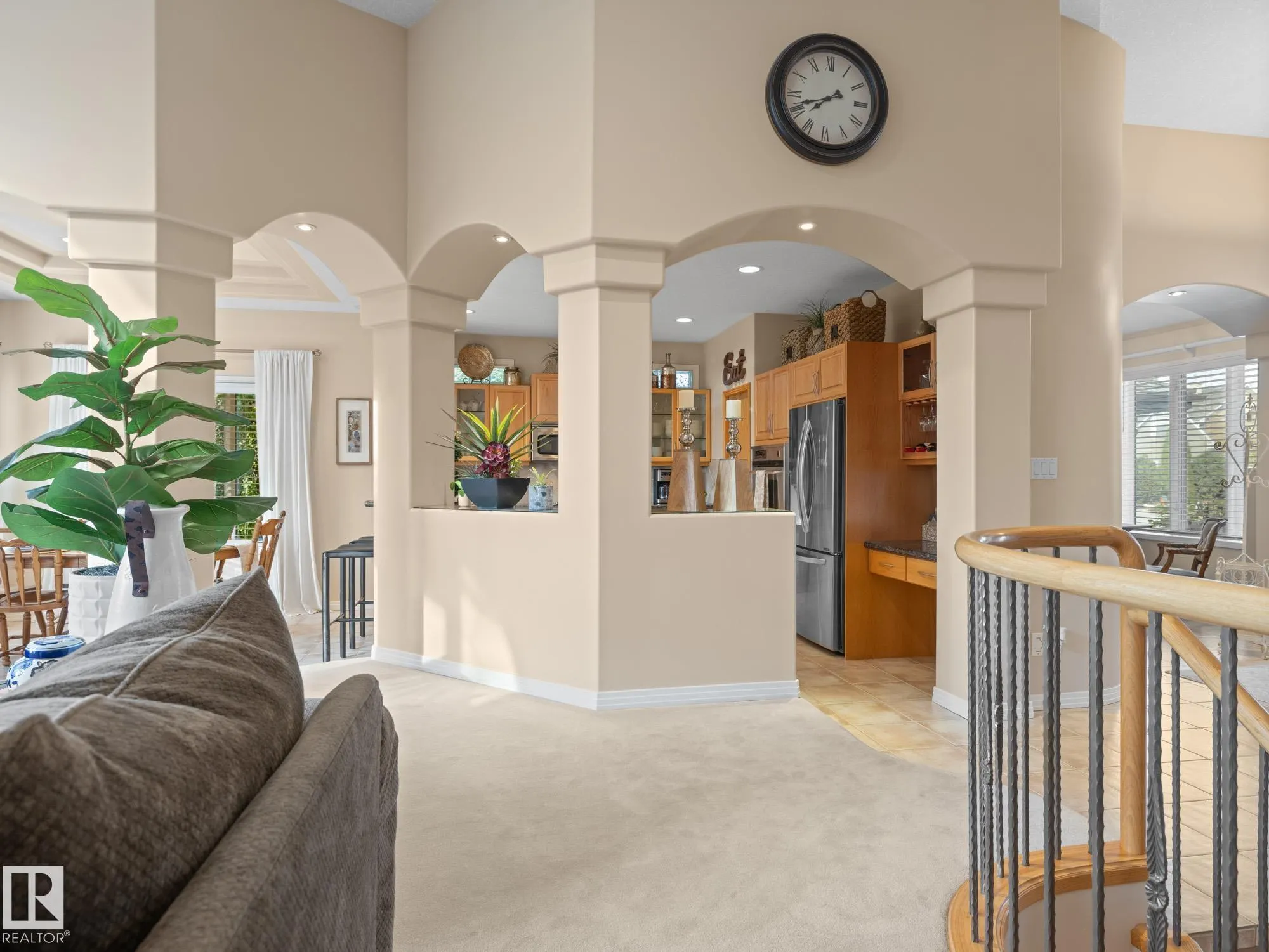 30 KINGSBURY Crescent