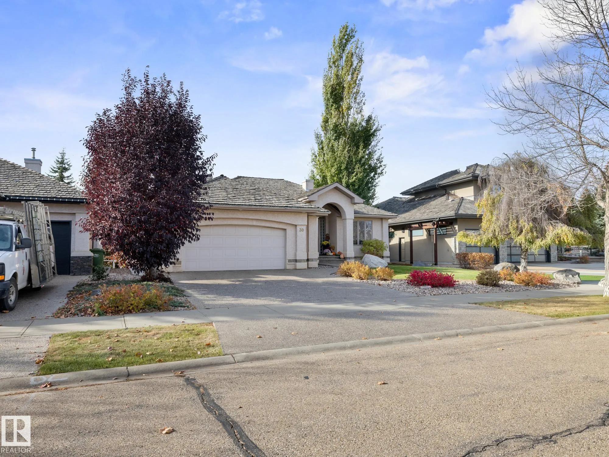 30 KINGSBURY Crescent