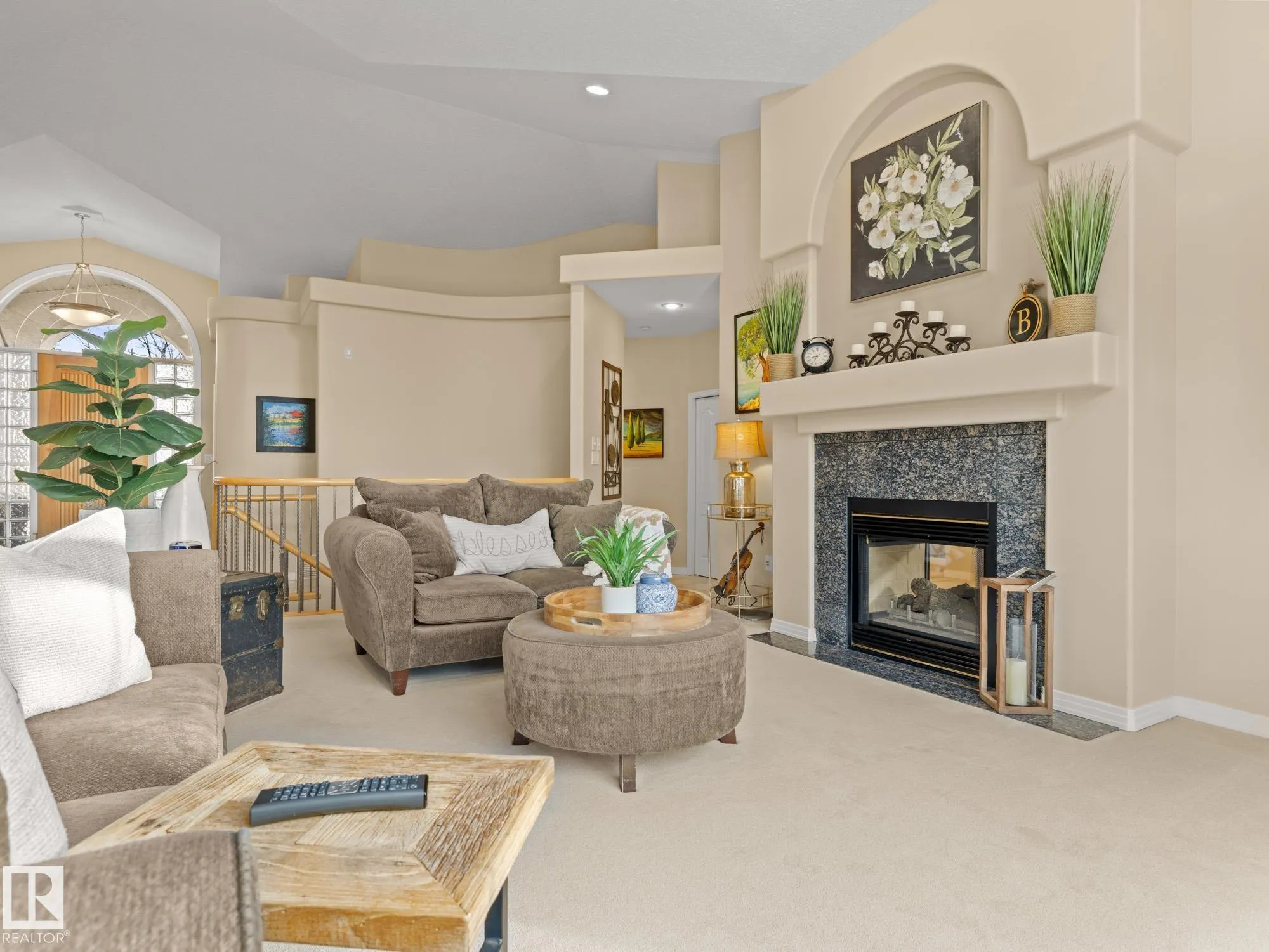 30 KINGSBURY Crescent