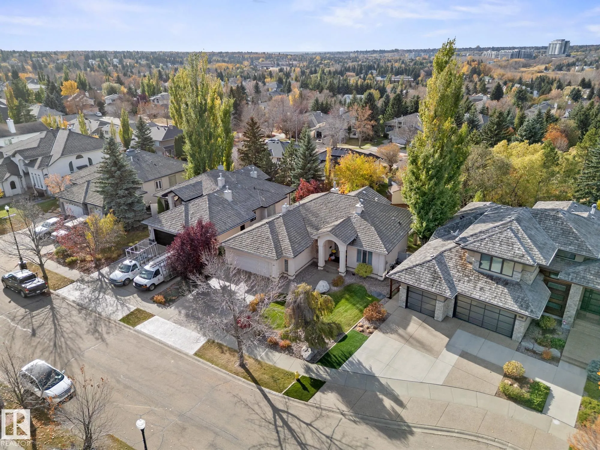 30 KINGSBURY Crescent