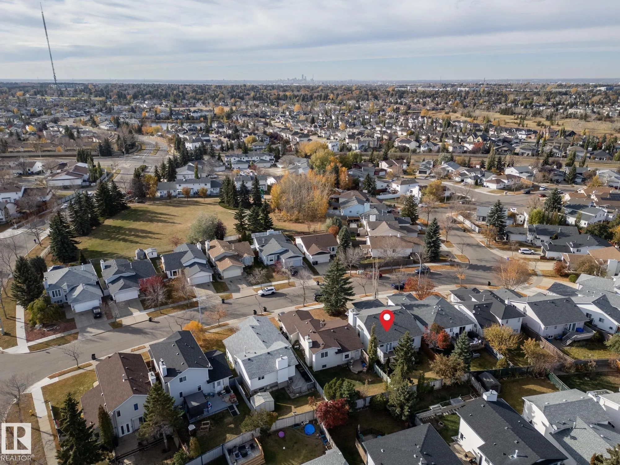 509 RAINBOW Crescent