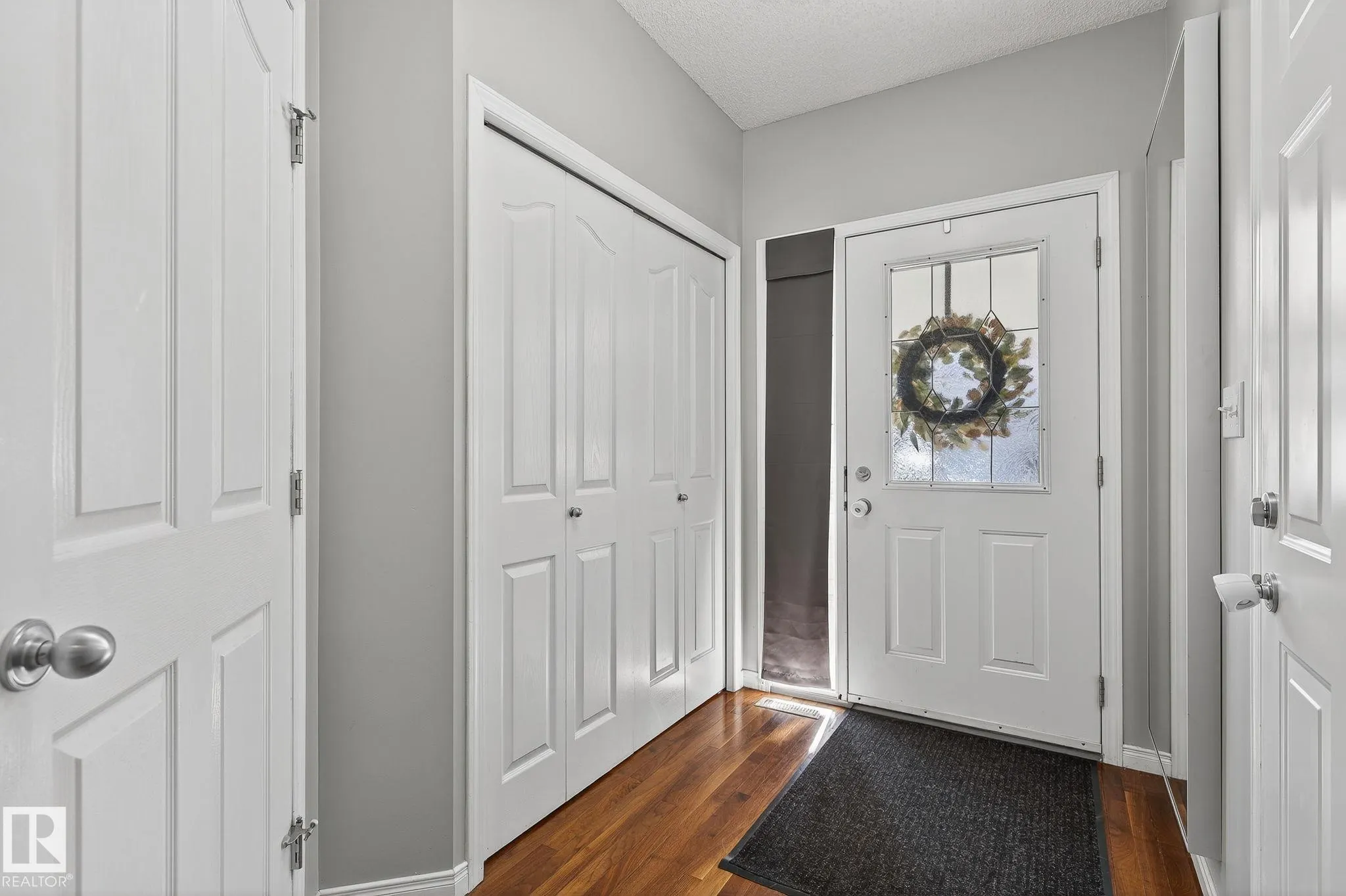 1147 RUTHERFORD Close