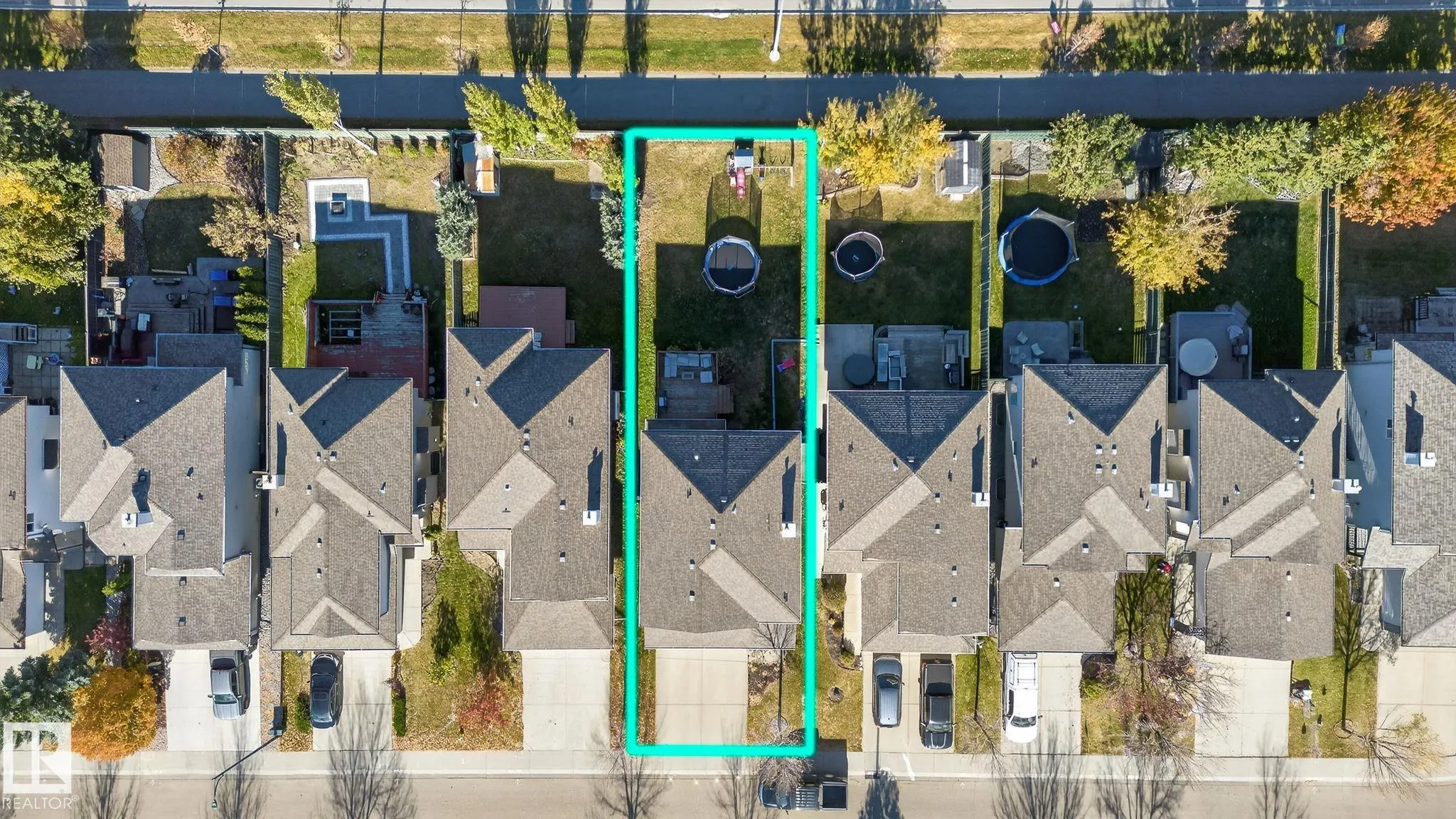 1147 RUTHERFORD Close