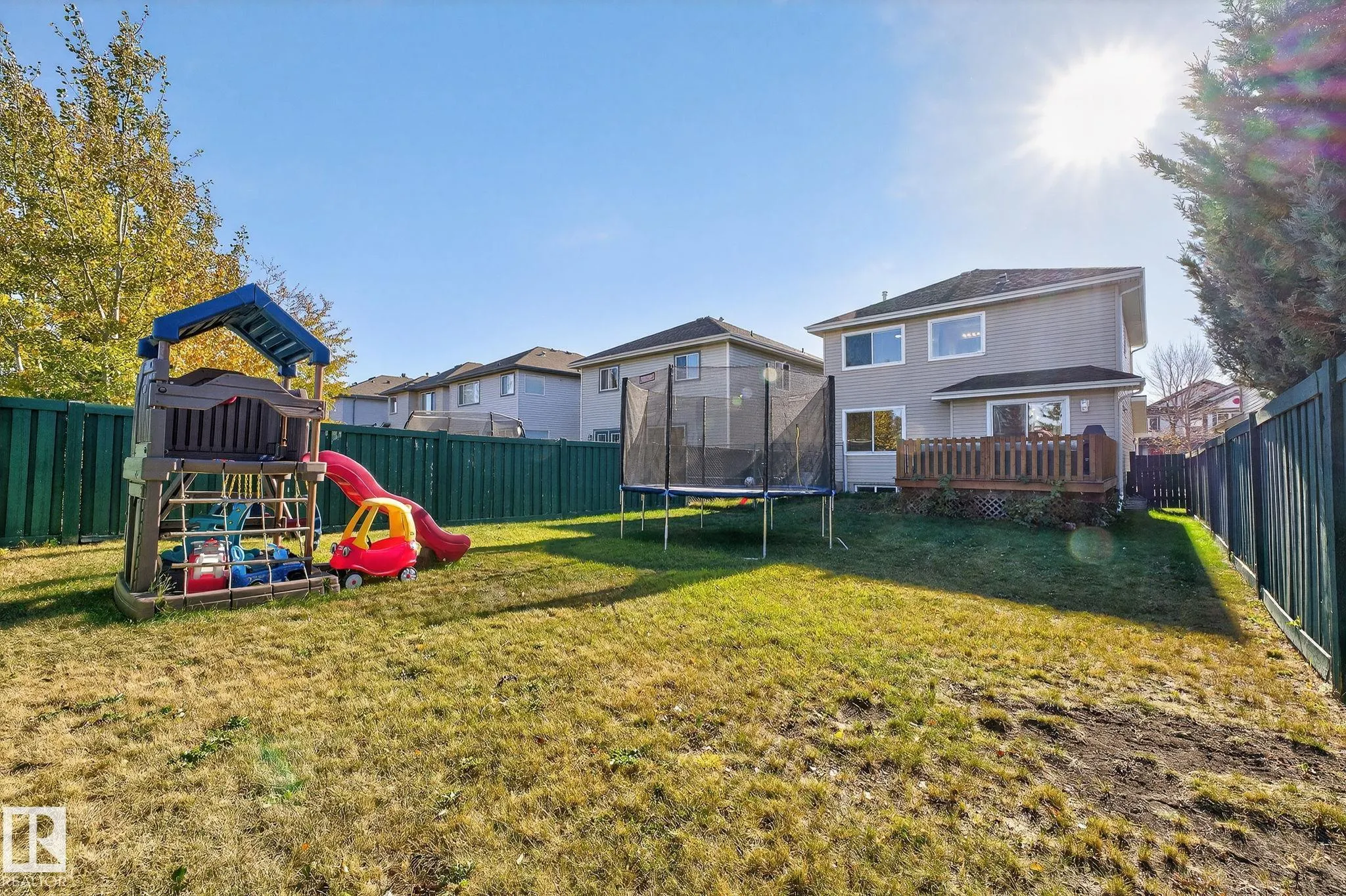 1147 RUTHERFORD Close