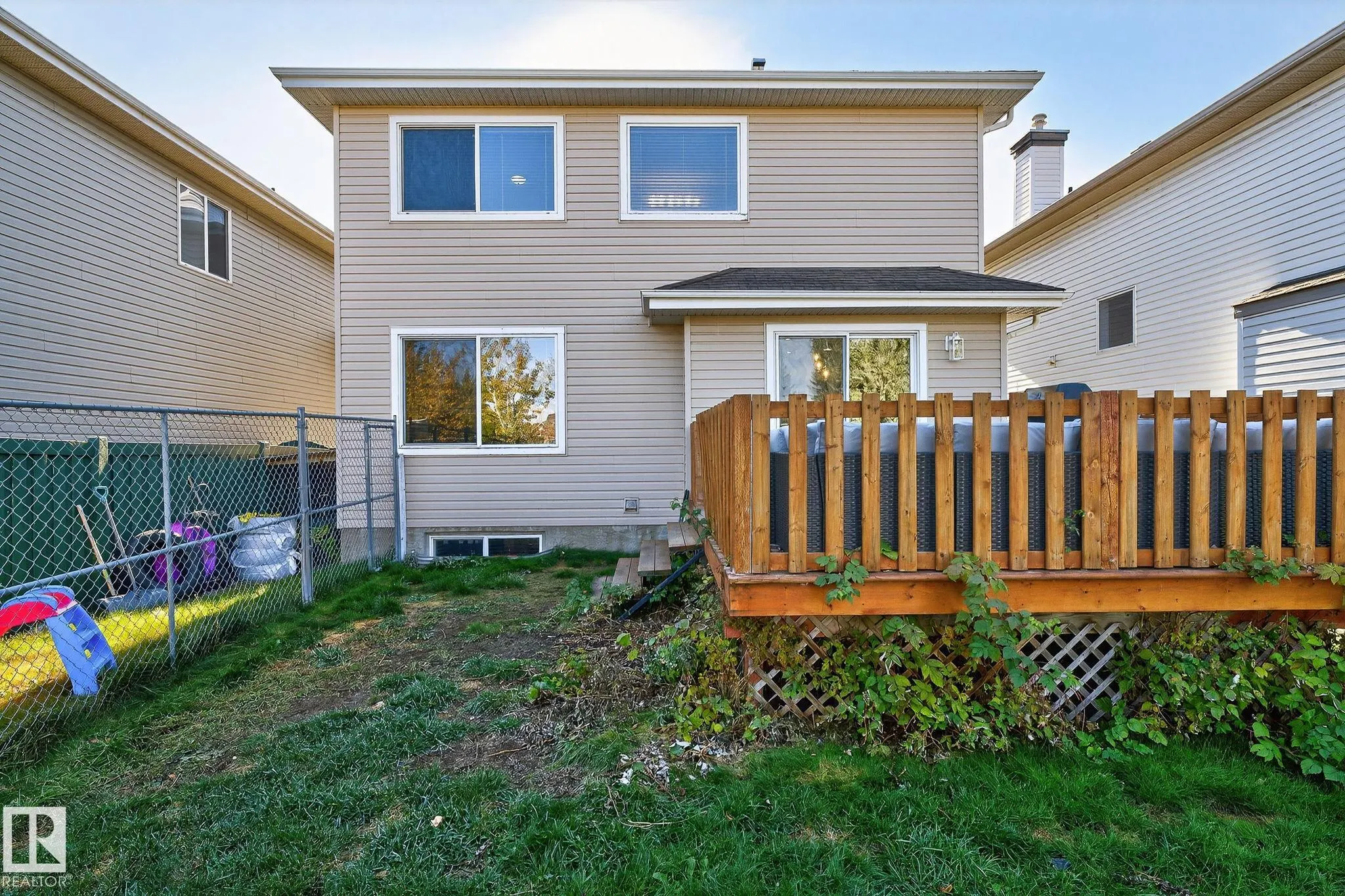 1147 RUTHERFORD Close
