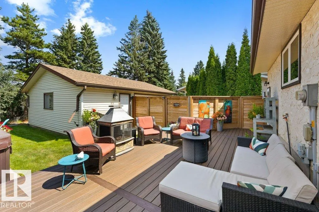59 FAWCETT Crescent