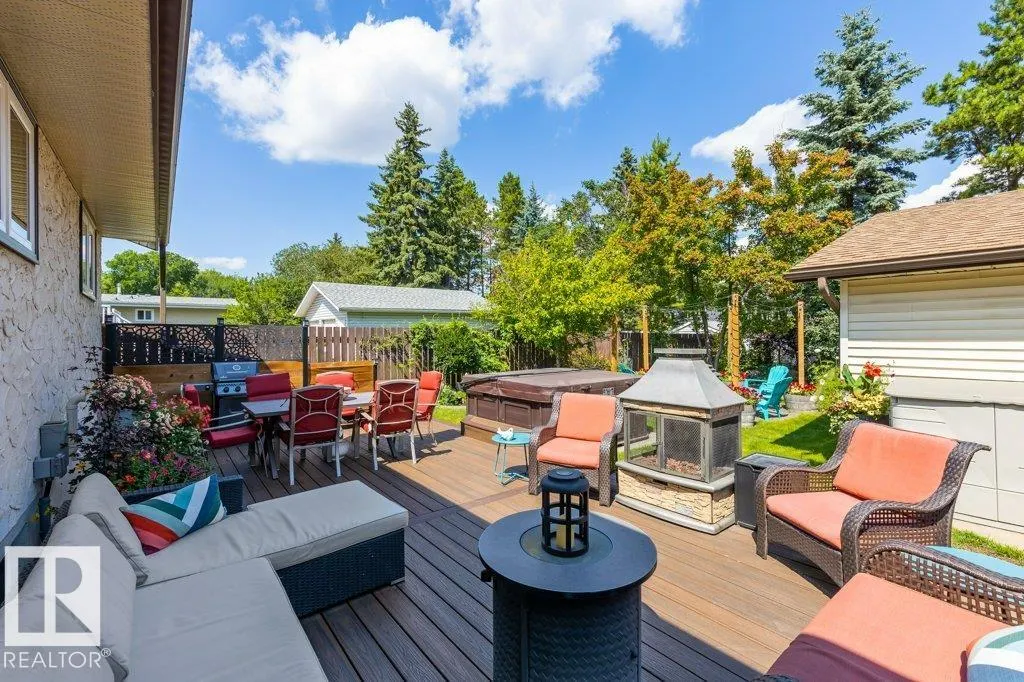59 FAWCETT Crescent