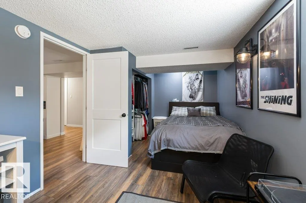 59 FAWCETT Crescent