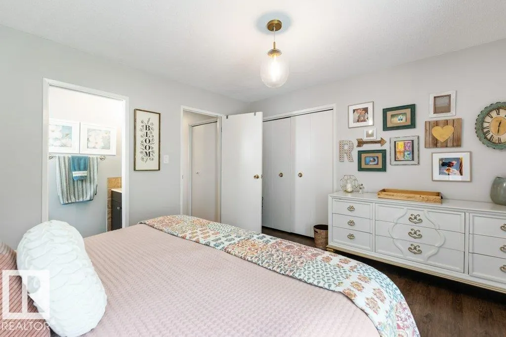 59 FAWCETT Crescent