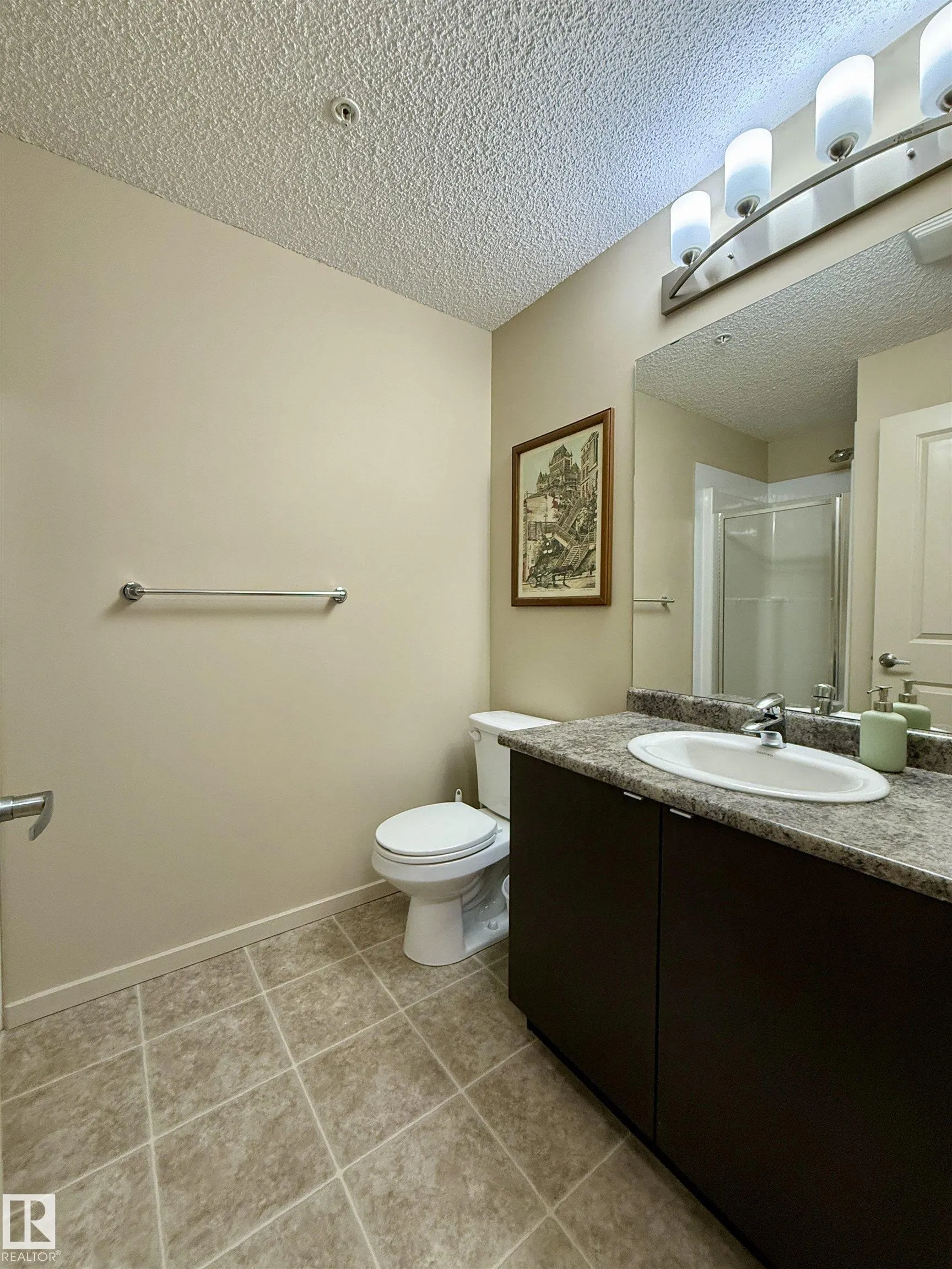 340 WINDERMERE Road