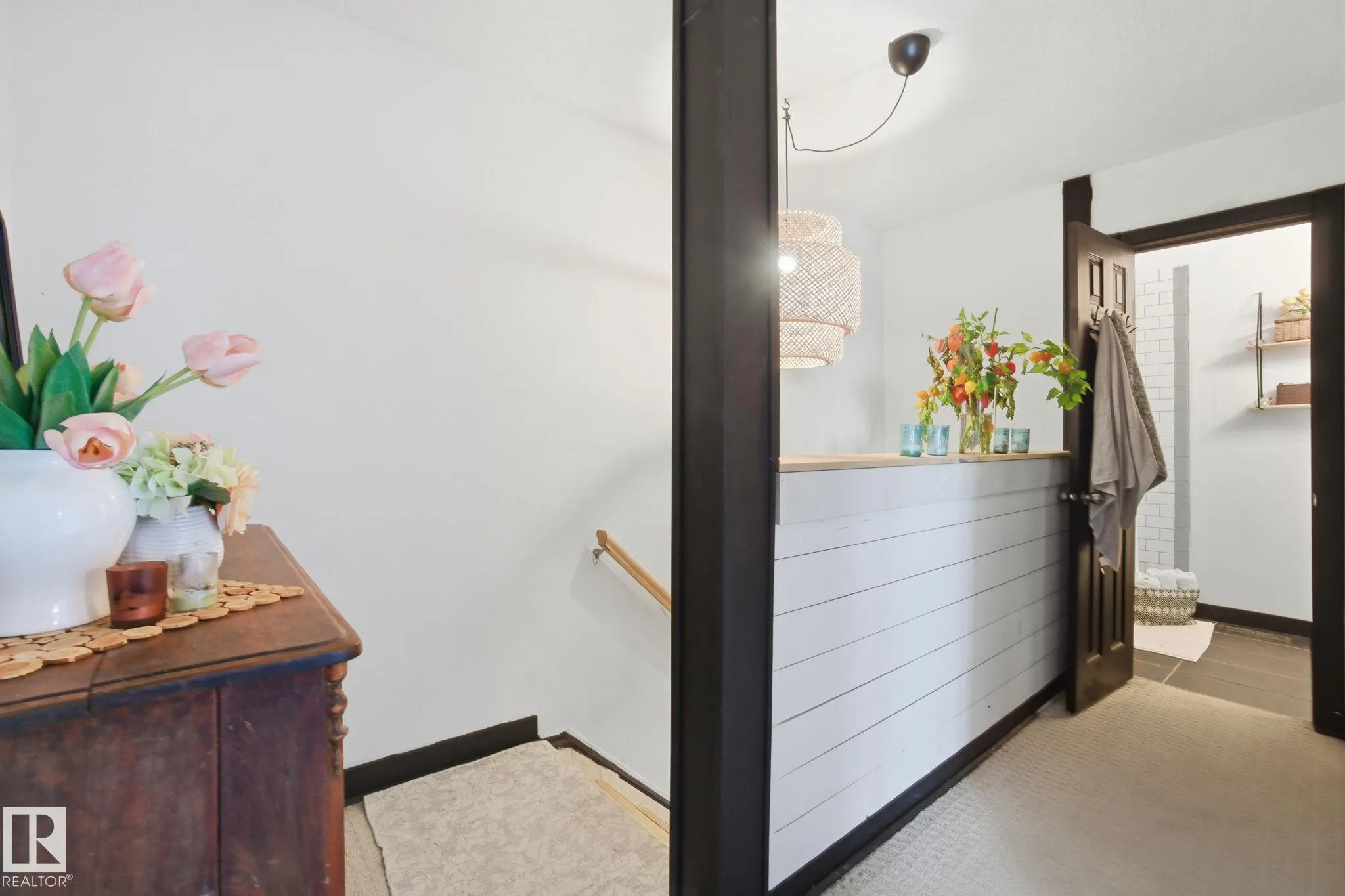 223 DICKINSFIELD Court