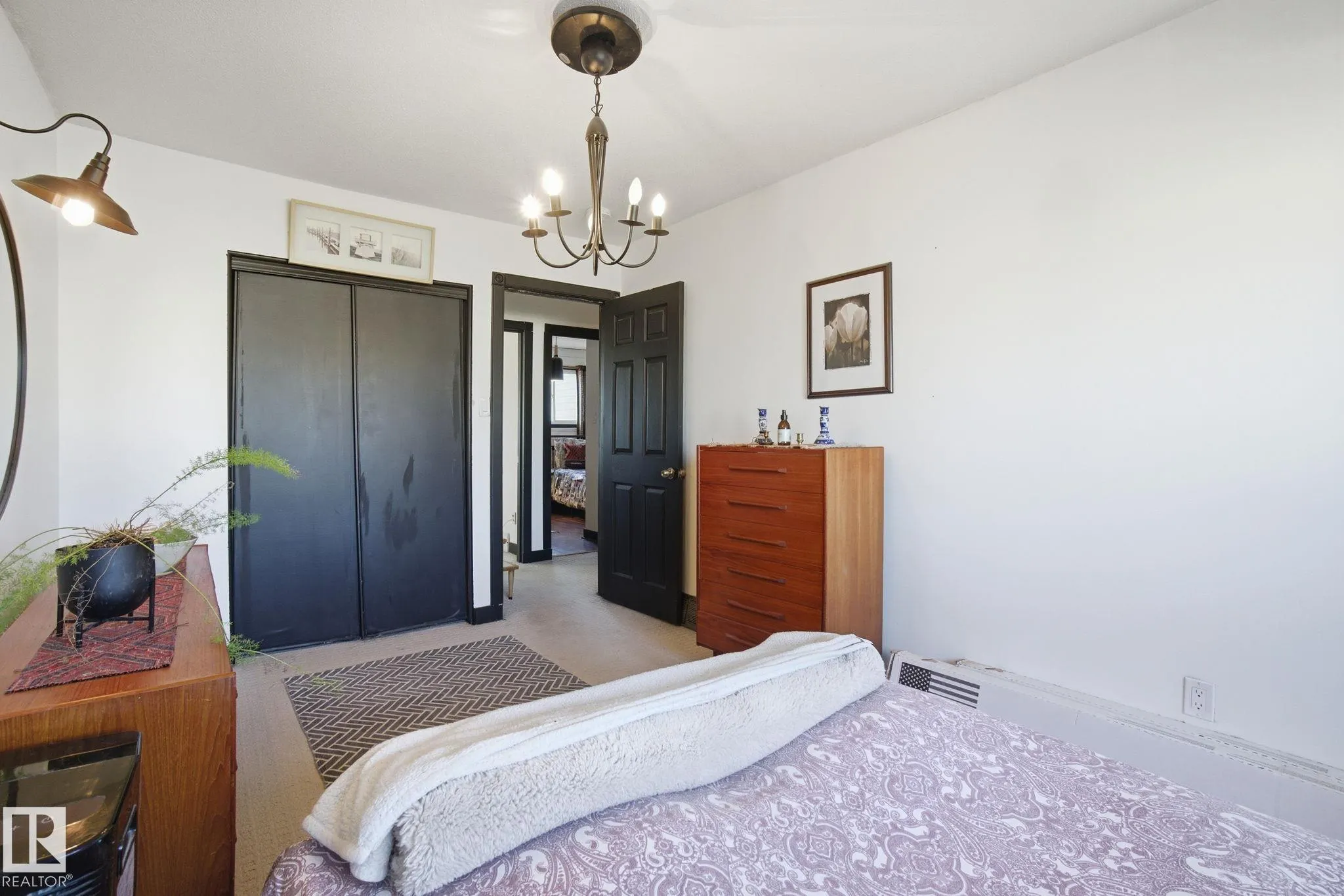 223 DICKINSFIELD Court