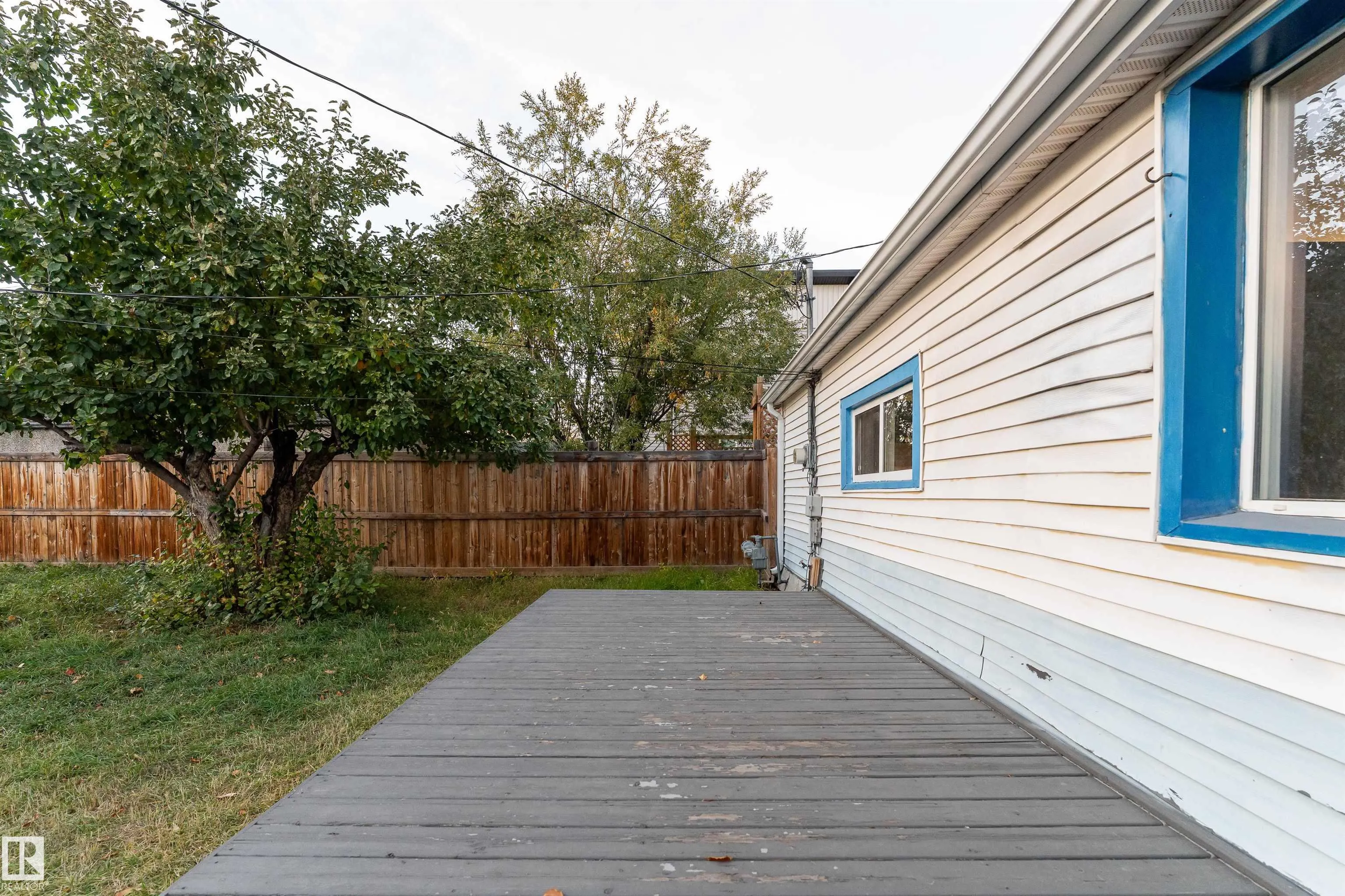 12018 95 Street