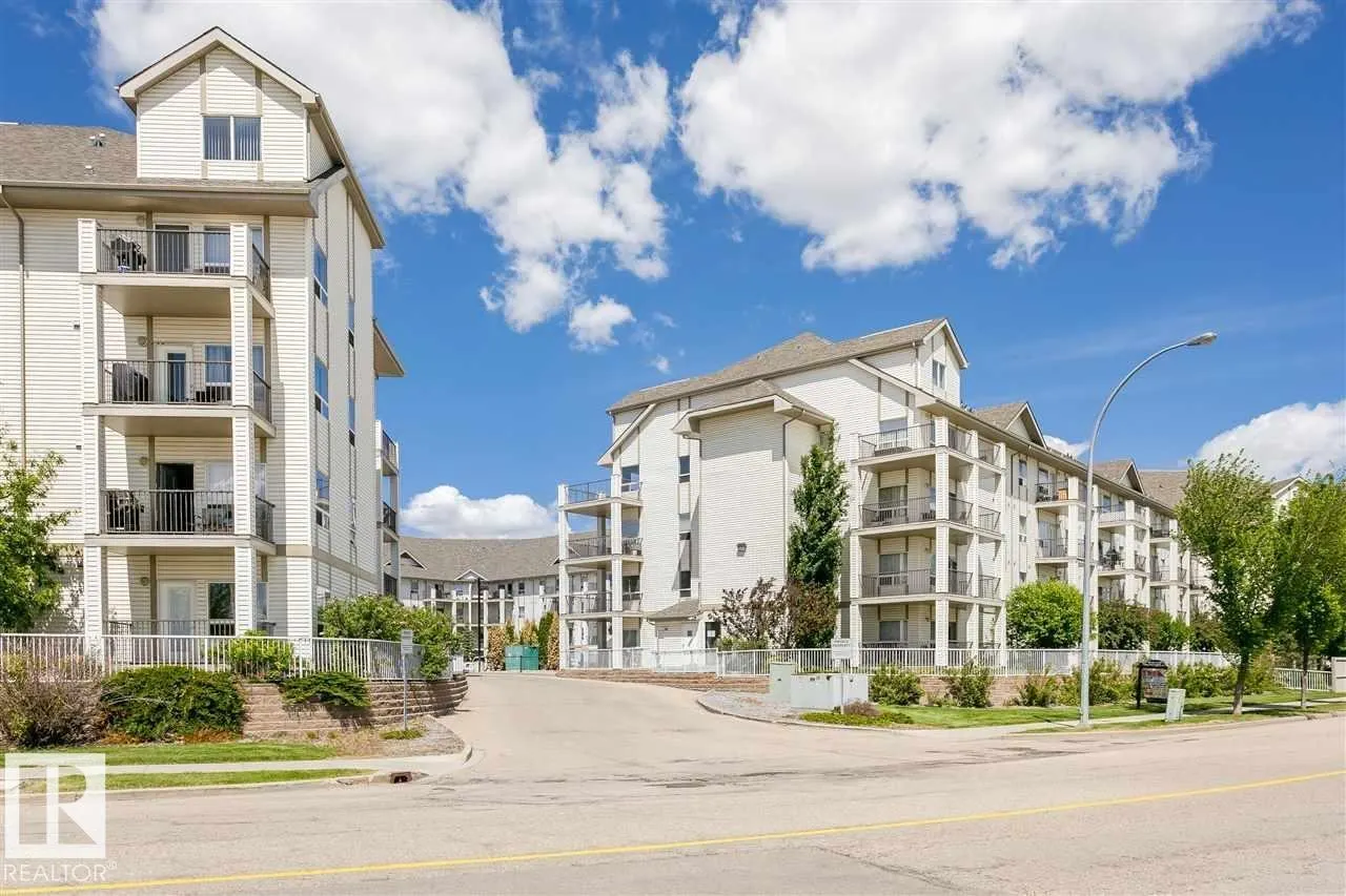 330 CLAREVIEW STATION Drive