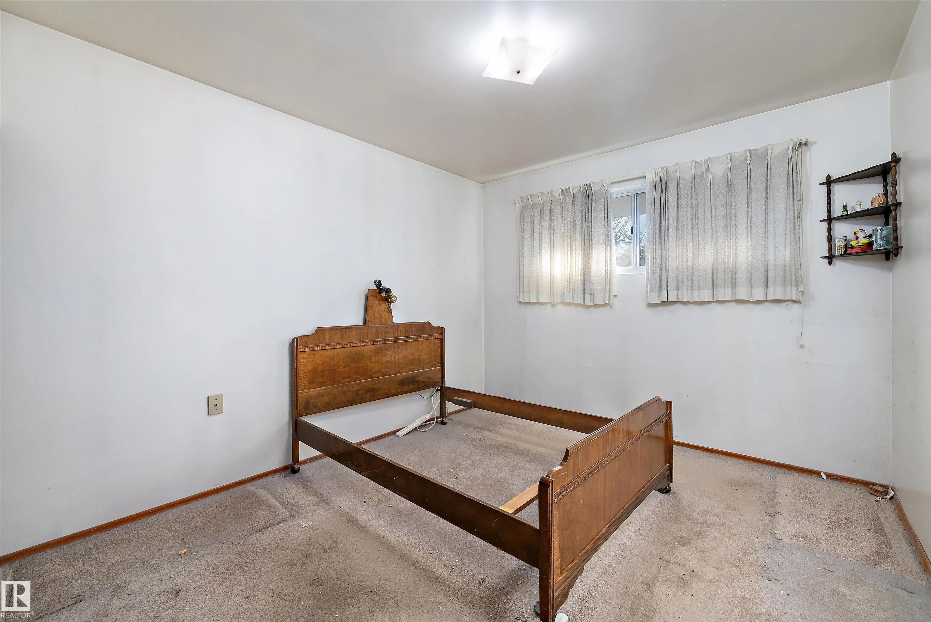 13711 133 Avenue