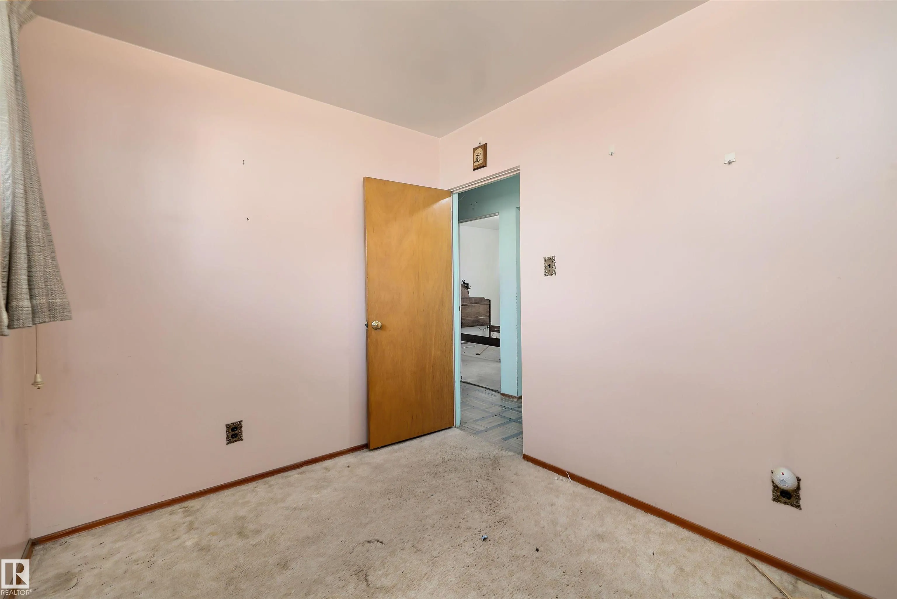 13711 133 Avenue