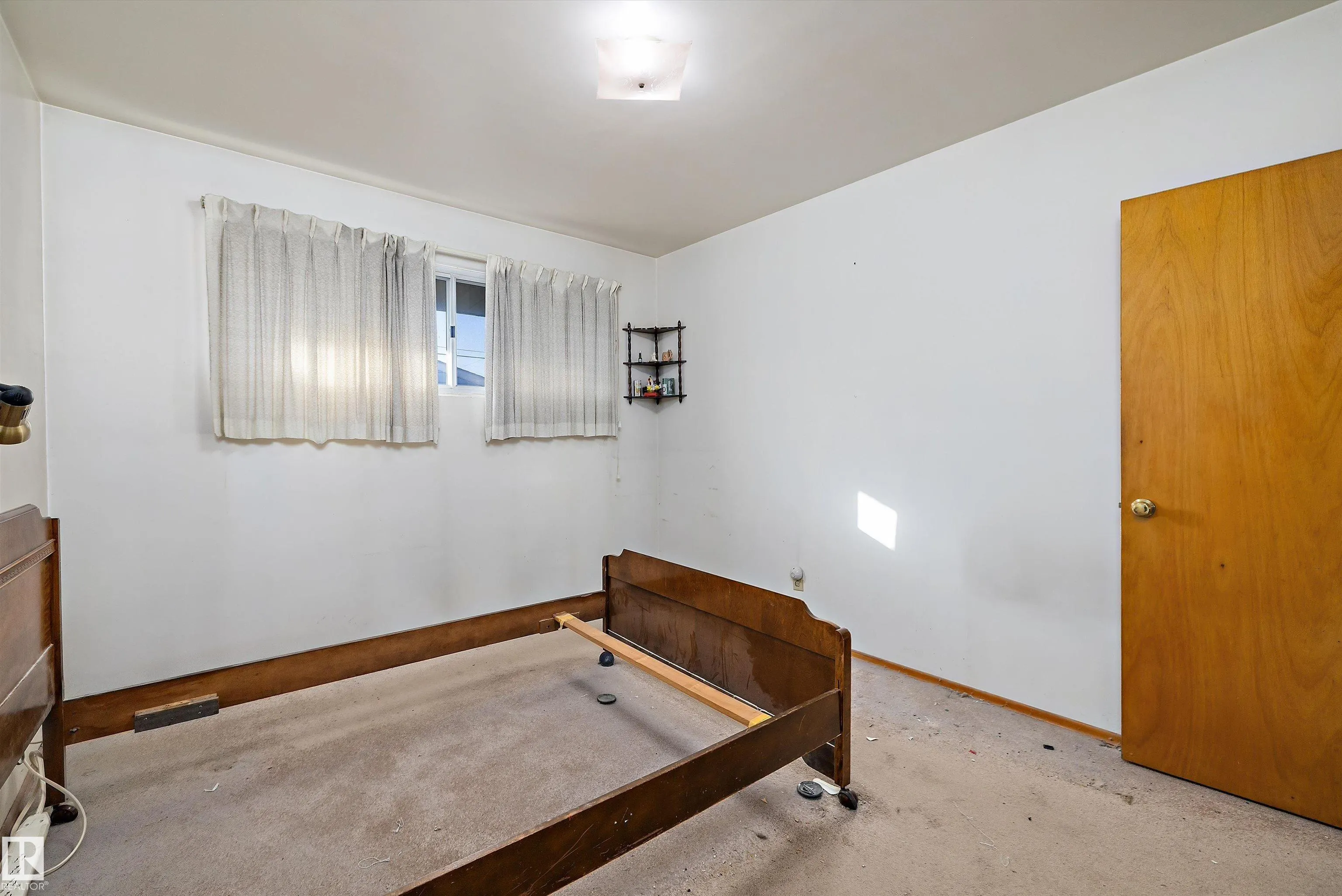 13711 133 Avenue