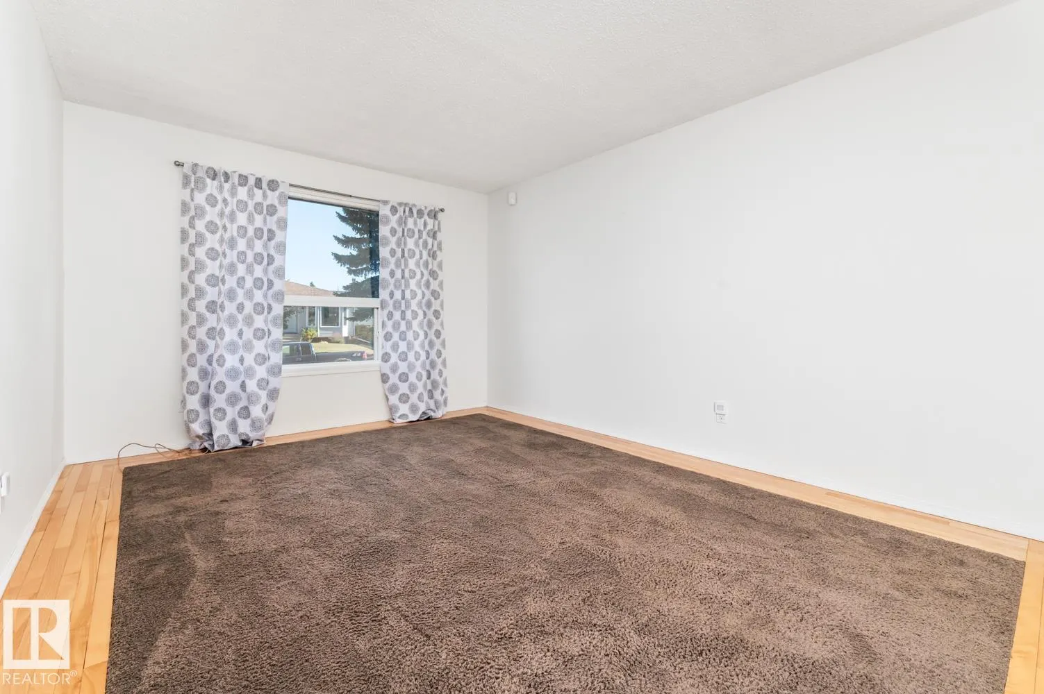 26 WEST TERRACE Place