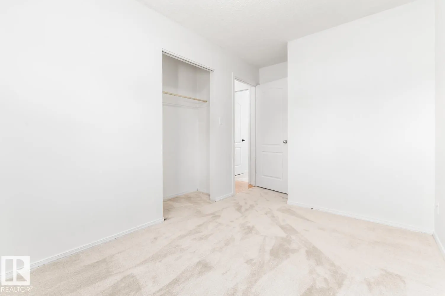 26 WEST TERRACE Place