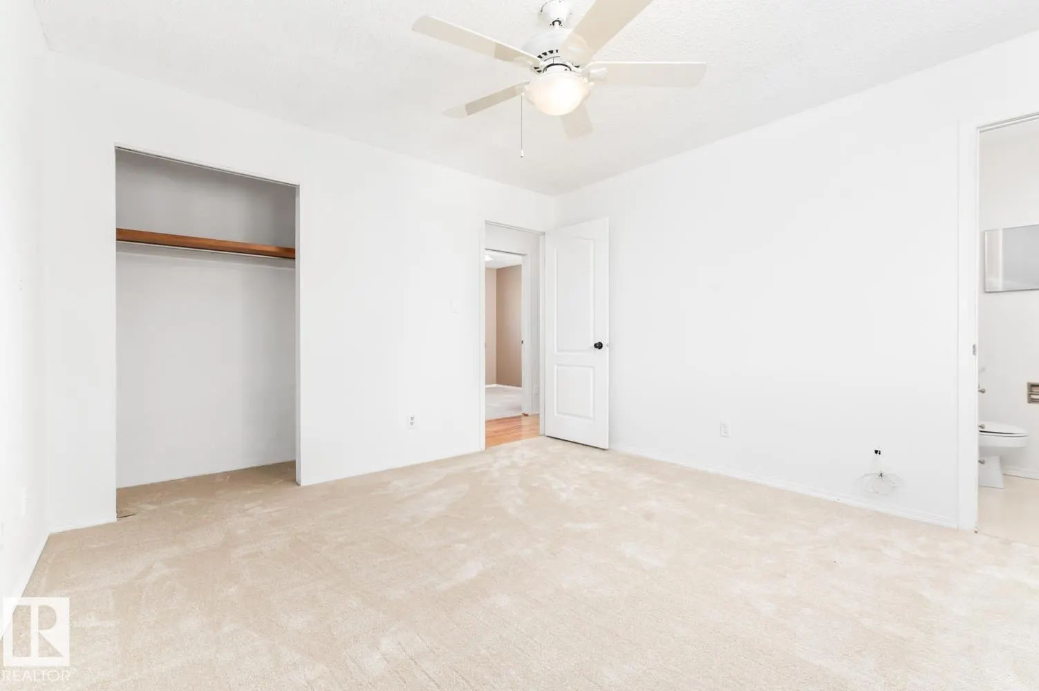 26 WEST TERRACE Place